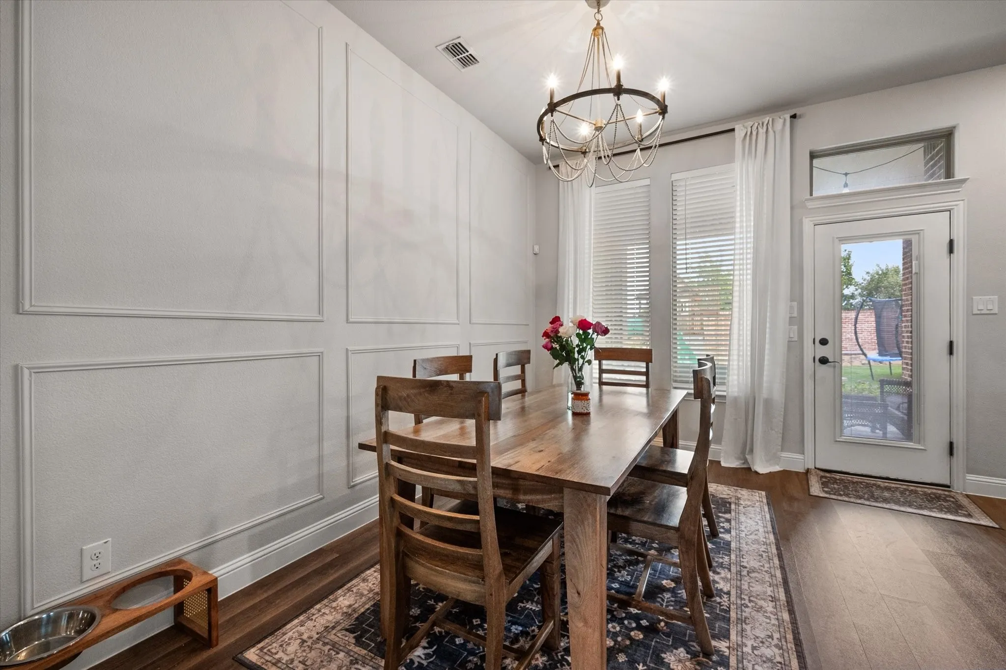 Single Family Residence For Sale in Johnson County , 2741 Thornhill Lane, Mansfield, Texas 76084, 5 Bedroom, 3 Bathroom, 2 Garage spaces, 2,995 Sqft, built in 2021, mls#21402014, Real Estate Agent in Mansfield, Homes For Sale in Johnson county, Homes For Sale in Mansfield, Realtor in Mansfield Texas, Real Estate Brokerage Independent Realty Texas, Luminita Cordes Realtor