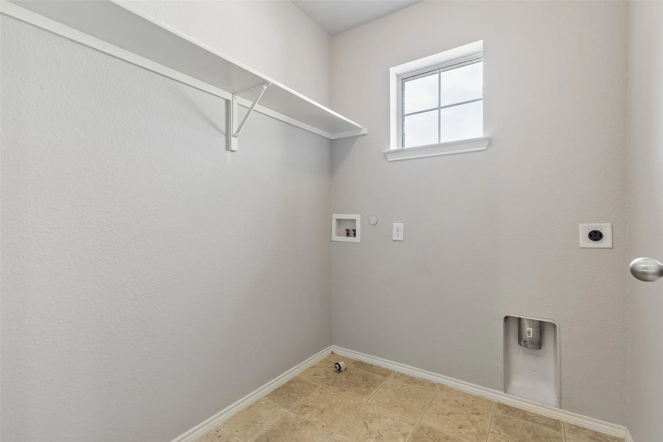 Townhouse For Rent in Denton County , 5980 Stone Mountain Road, The Colony, Texas 75056, 2 Bedroom, 2 Bathroom, 2 Garage spaces, 1,323 Sqft, built in 2009, mls#21399562, Real Estate Agent in The Colony, Homes For Rent in Denton county, Homes For Rent in The Colony, Realtor in The Colony Texas, Real Estate Brokerage Independent Realty Texas, Luminita Cordes Realtor