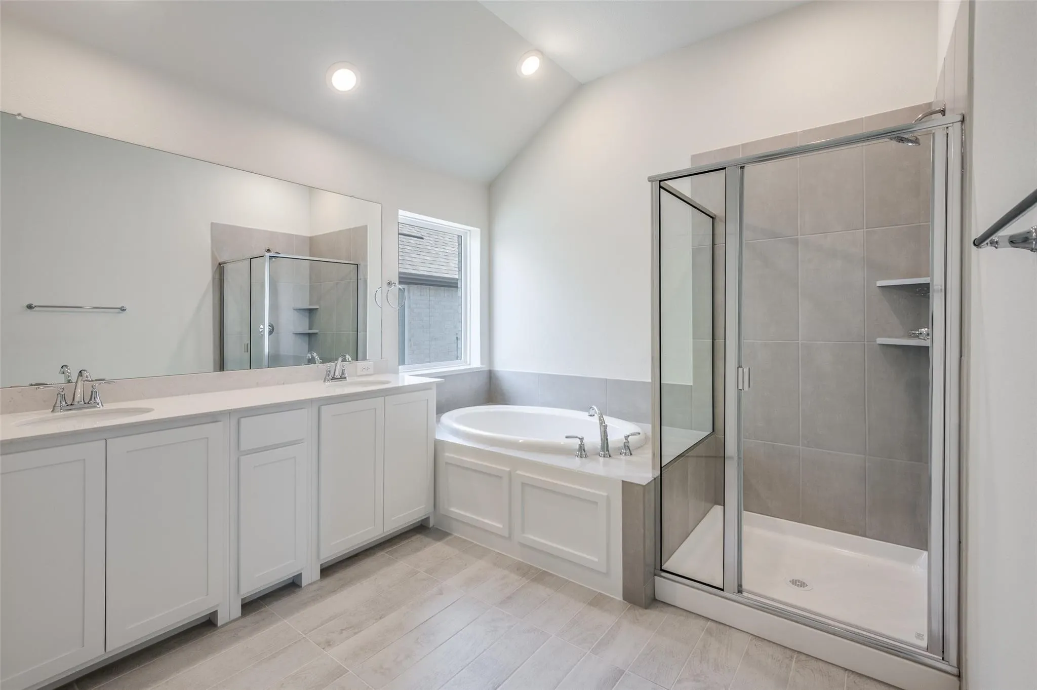 Single Family Residence For Rent in Collin County , 15607 Night Heron Road, Frisco, Texas 75035, 4 Bedroom, 3 Bathroom, 2 Garage spaces, 2,985 Sqft, built in 2024, mls#21402217, Real Estate Agent in Frisco, Homes For Rent in Collin county, Homes For Rent in Frisco, Realtor in Frisco Texas, Real Estate Brokerage Independent Realty Texas, Luminita Cordes Realtor