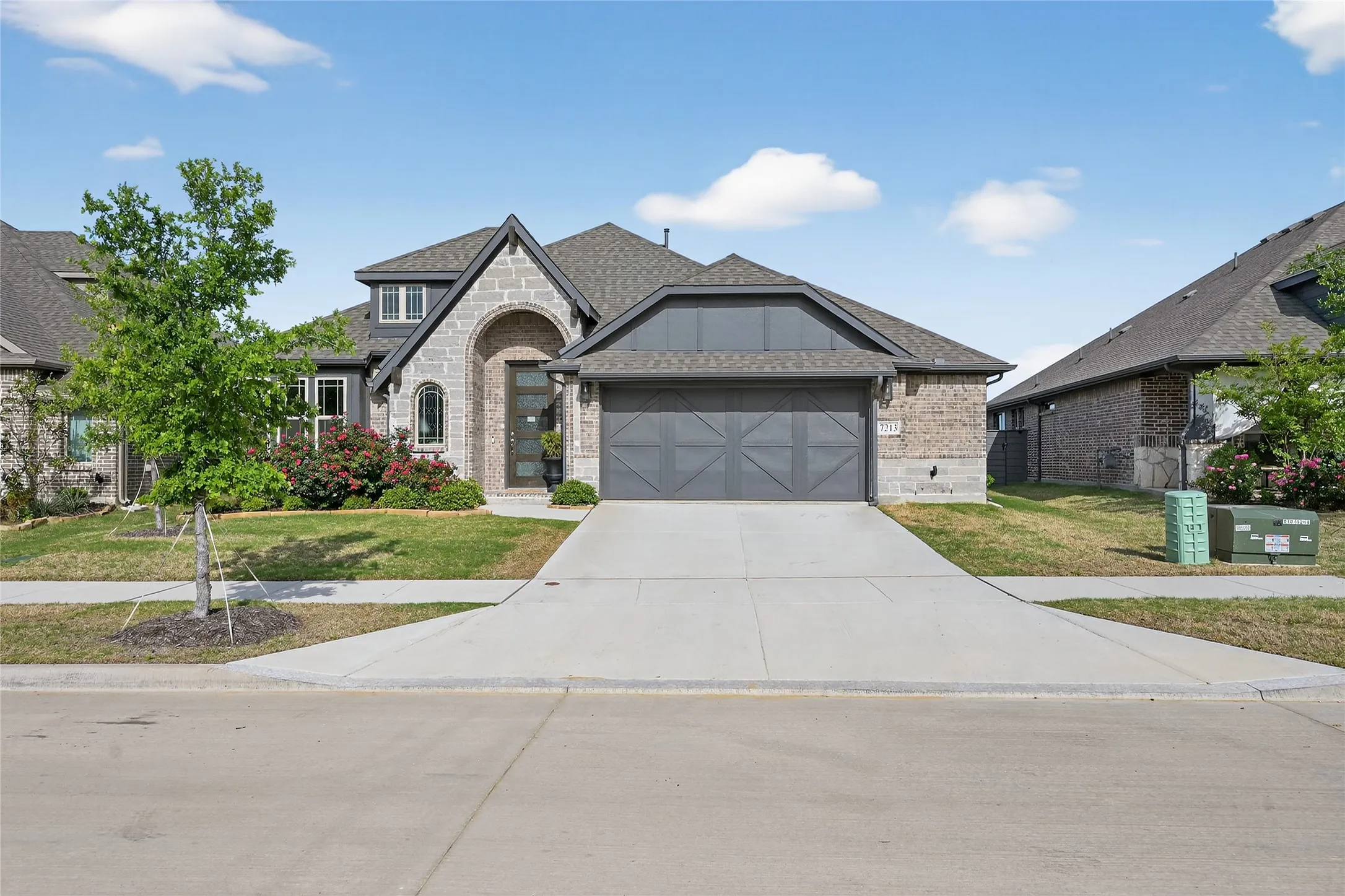 Single Family Residence For Rent in Denton County , 7213 Cherry Blossom Lane, Little Elm, Texas 76227, 4 Bedroom, 3 Bathroom, 2 Garage spaces, 2,461 Sqft, built in 2023, mls#21402337, Real Estate Agent in Little Elm, Homes For Rent in Denton county, Homes For Rent in Little Elm, Realtor in Little Elm Texas, Real Estate Brokerage Independent Realty Texas, Luminita Cordes Realtor