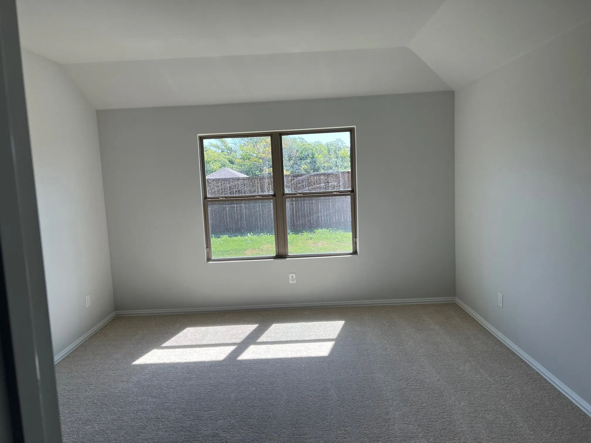 Single Family Residence For Rent in Collin County , 2225 Pacific Avenue, Anna, Texas 75409, 4 Bedroom, 2 Bathroom, 2 Garage spaces, 2,064 Sqft, built in 2022, mls#21402348, Real Estate Agent in Anna, Homes For Rent in Collin county, Homes For Rent in Anna, Realtor in Anna Texas, Real Estate Brokerage Independent Realty Texas, Luminita Cordes Realtor