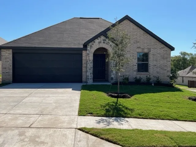 Single Family Residence For Rent in Collin County , 2225 Pacific Avenue, Anna, Texas 75409, 4 Bedroom, 2 Bathroom, 2 Garage spaces, 2,064 Sqft, built in 2022, mls#21402348, Real Estate Agent in Anna, Homes For Rent in Collin county, Homes For Rent in Anna, Realtor in Anna Texas, Real Estate Brokerage Independent Realty Texas, Luminita Cordes Realtor