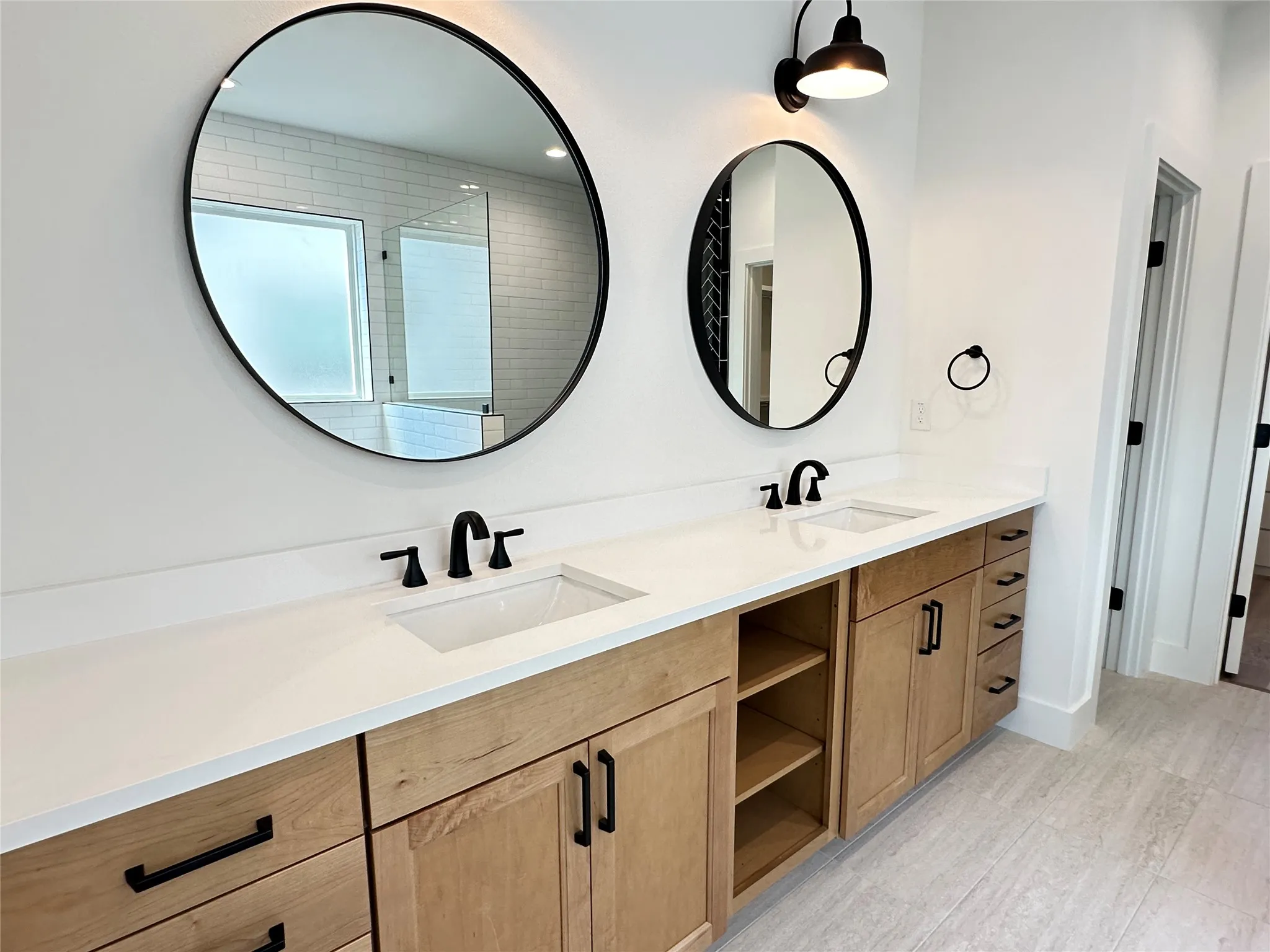 Single Family Residence For Rent in Dallas County , 3908 Rochelle Drive, Dallas, Texas 75220, 4 Bedroom, 4 Bathroom, 2 Garage spaces, 4,281 Sqft, built in 2024, mls#21402352, Real Estate Agent in Dallas, Homes For Rent in Dallas county, Homes For Rent in Dallas, Realtor in Dallas Texas, Real Estate Brokerage Independent Realty Texas, Luminita Cordes Realtor