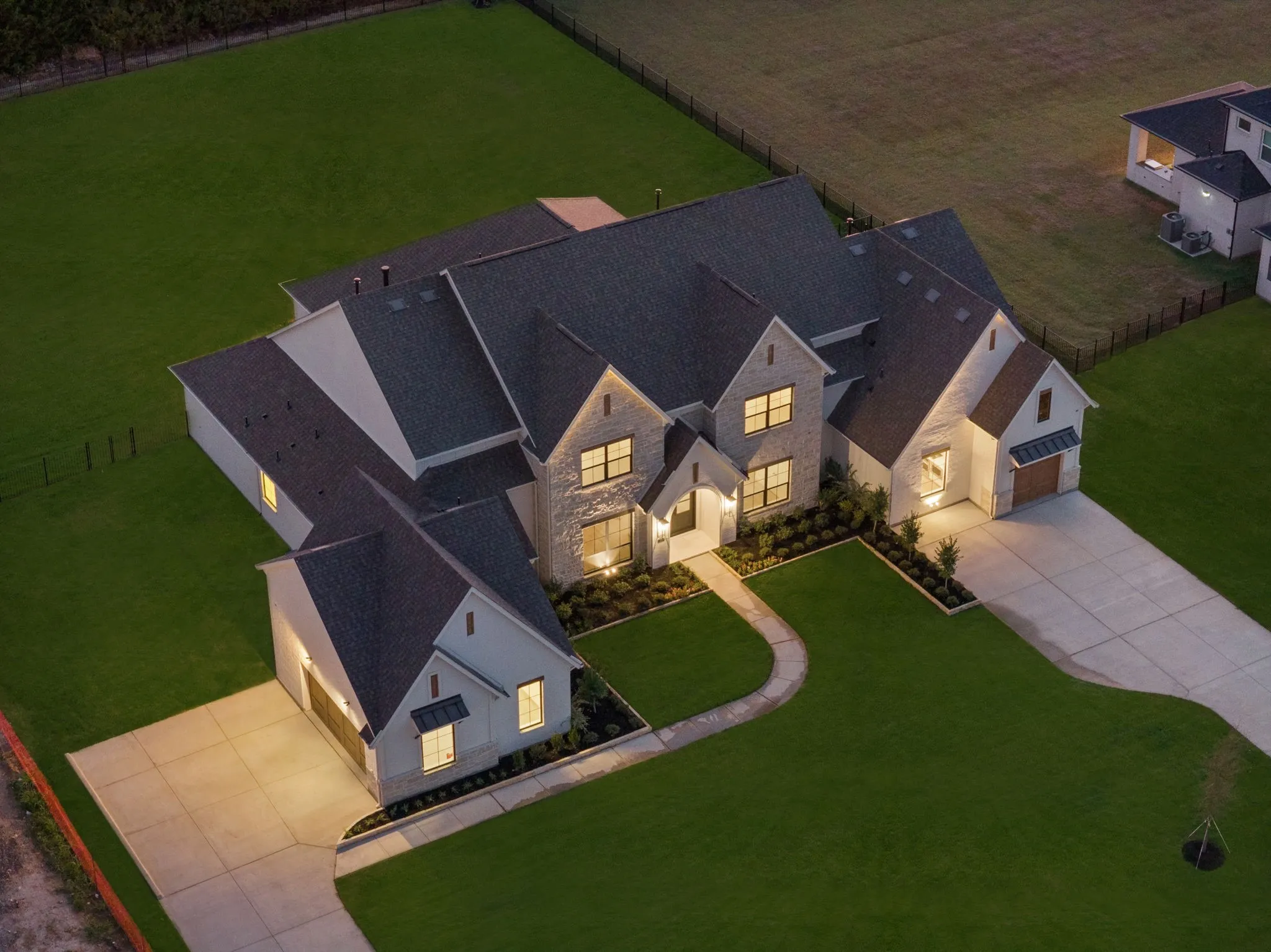 Single Family Residence For Sale in Rockwall County , 313 Chapel View Court, Heath, Texas 75032, 5 Bedroom, 6 Bathroom, 3 Garage spaces, 6,197 Sqft, built in 2026, mls#21402355, Real Estate Agent in Heath, Homes For Sale in Rockwall county, Homes For Sale in Heath, Realtor in Heath Texas, Real Estate Brokerage Independent Realty Texas, Luminita Cordes Realtor