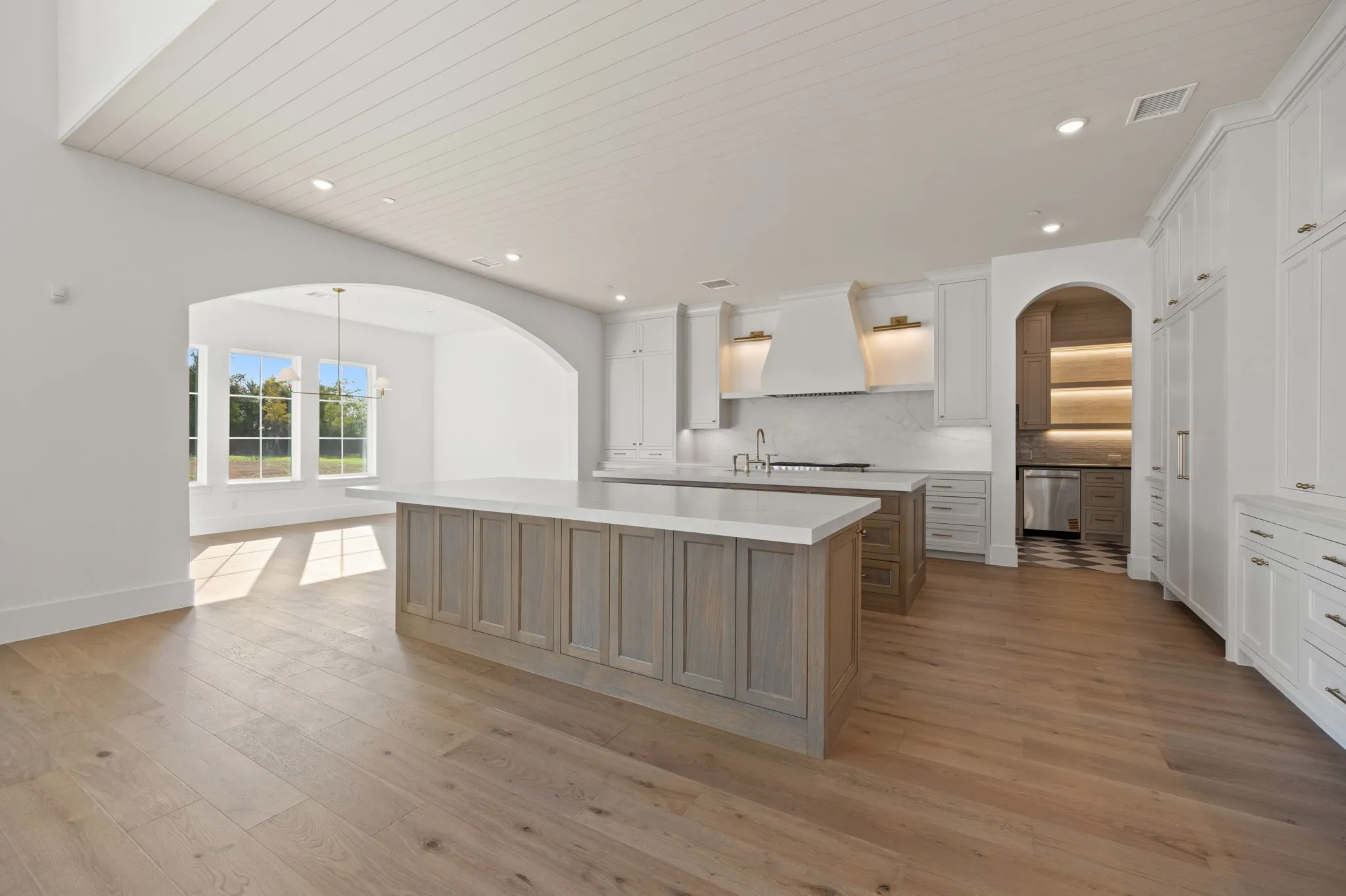 Single Family Residence For Sale in Rockwall County , 313 Chapel View Court, Heath, Texas 75032, 5 Bedroom, 6 Bathroom, 3 Garage spaces, 6,197 Sqft, built in 2026, mls#21402355, Real Estate Agent in Heath, Homes For Sale in Rockwall county, Homes For Sale in Heath, Realtor in Heath Texas, Real Estate Brokerage Independent Realty Texas, Luminita Cordes Realtor