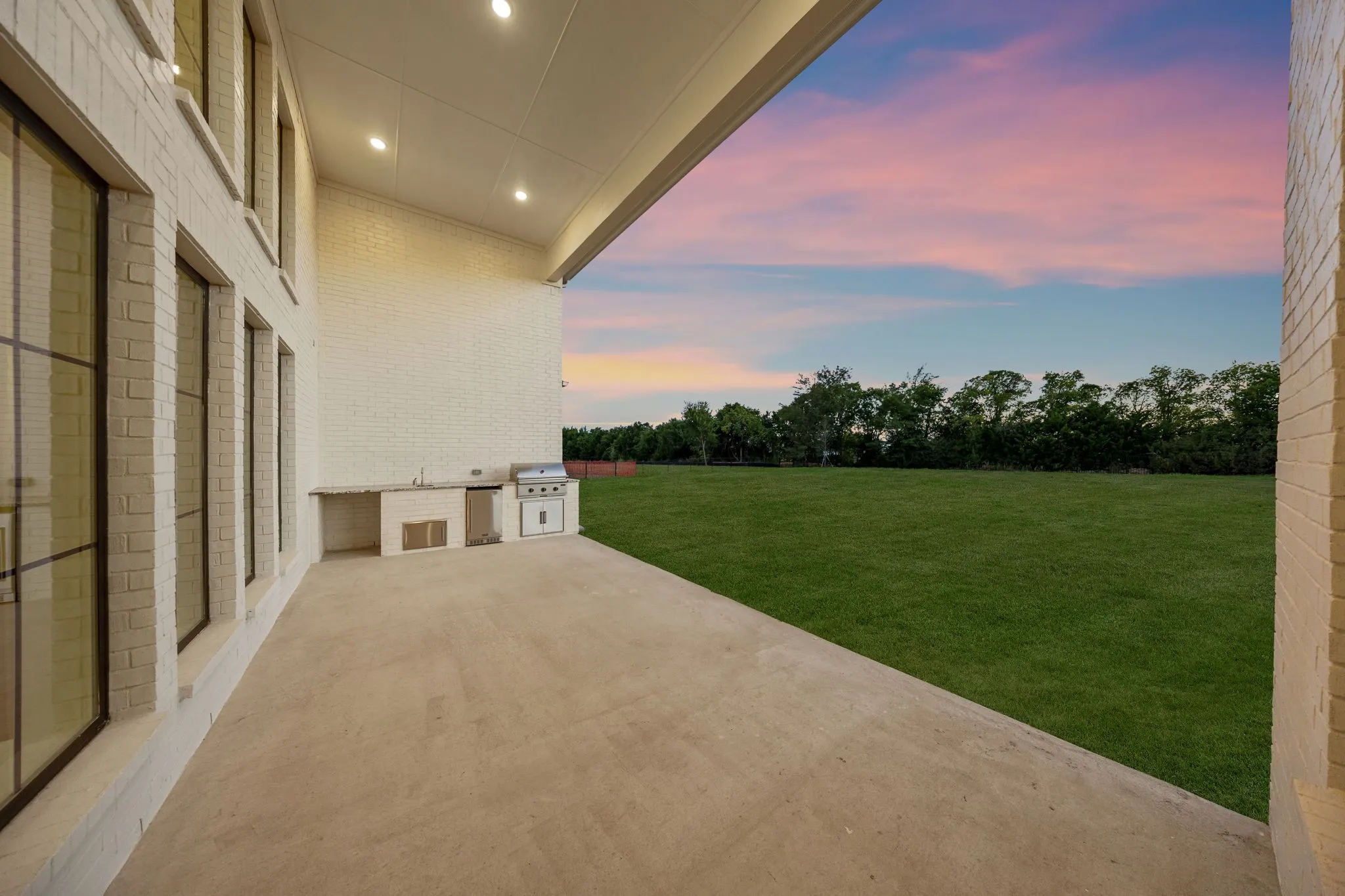 Single Family Residence For Sale in Rockwall County , 313 Chapel View Court, Heath, Texas 75032, 5 Bedroom, 6 Bathroom, 3 Garage spaces, 6,197 Sqft, built in 2026, mls#21402355, Real Estate Agent in Heath, Homes For Sale in Rockwall county, Homes For Sale in Heath, Realtor in Heath Texas, Real Estate Brokerage Independent Realty Texas, Luminita Cordes Realtor