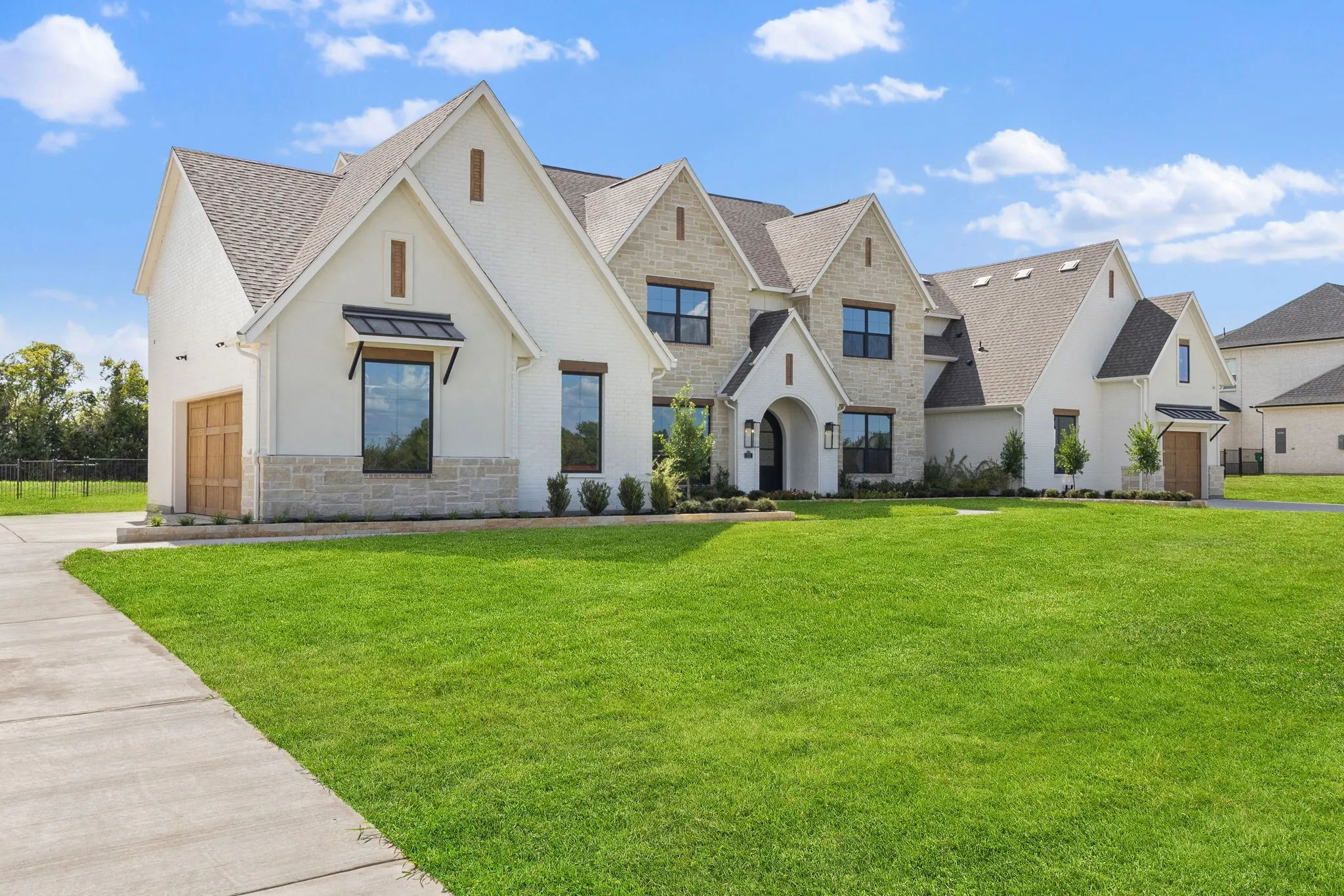 Single Family Residence For Sale in Rockwall County , 313 Chapel View Court, Heath, Texas 75032, 5 Bedroom, 6 Bathroom, 3 Garage spaces, 6,197 Sqft, built in 2026, mls#21402355, Real Estate Agent in Heath, Homes For Sale in Rockwall county, Homes For Sale in Heath, Realtor in Heath Texas, Real Estate Brokerage Independent Realty Texas, Luminita Cordes Realtor