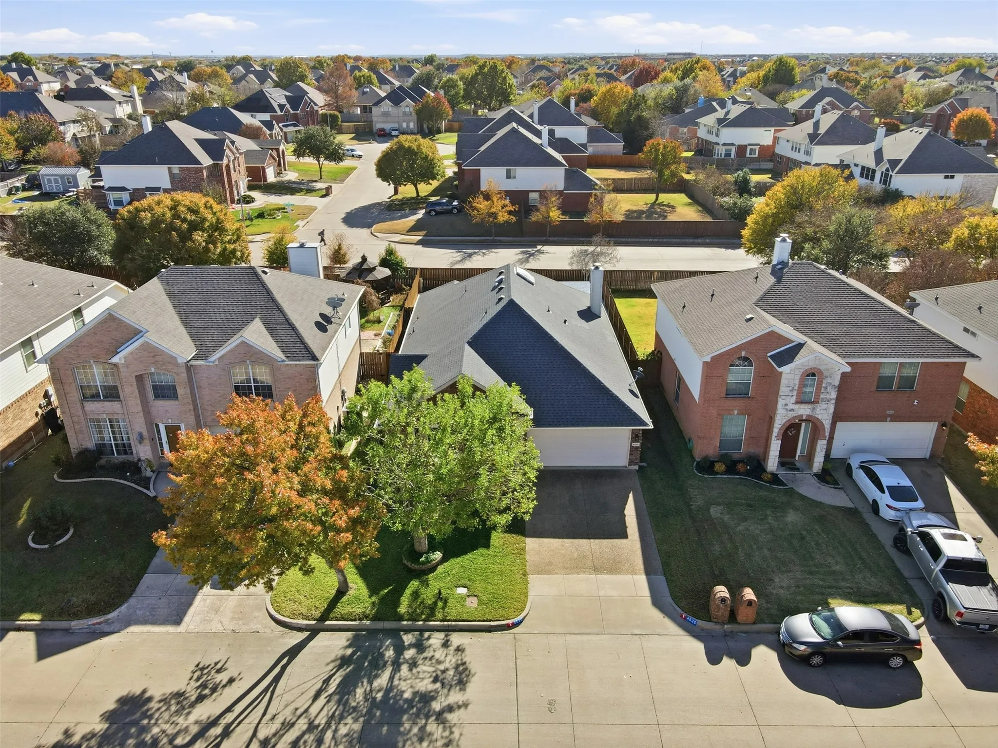 Single Family Residence For Sale in Tarrant County , 4525 Lodestone Lane, Fort Worth, Texas 76123, 3 Bedroom, 2 Bathroom, 2 Garage spaces, 2,046 Sqft, built in 2001, mls#21402358, Real Estate Agent in Fort Worth, Homes For Sale in Tarrant county, Homes For Sale in Fort Worth, Realtor in Fort Worth Texas, Real Estate Brokerage Independent Realty Texas, Luminita Cordes Realtor