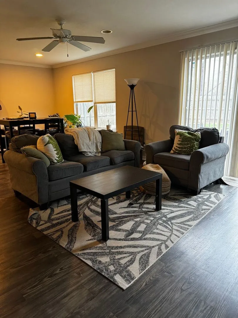 Duplex For Rent in Mc Lennan County , 2511 Pascal Court, Waco, Texas 76706, 3 Bedroom, 4 Bathroom, 2 Garage spaces, 2,700 Sqft, built in 2005, mls#21402363, Real Estate Agent in Waco, Homes For Rent in Mc Lennan county, Homes For Rent in Waco, Realtor in Waco Texas, Real Estate Brokerage Independent Realty Texas, Luminita Cordes Realtor