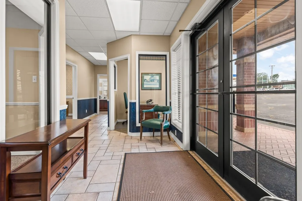 Office For Sale in Upshur County , 112 US Hwy 271, Gilmer, Texas 75644, 0, 0, Garage spaces, 0 Sqft, built in 1999, mls#21401253, Real Estate Agent in Gilmer, Homes For Sale in Upshur county, Homes For Sale in Gilmer, Realtor in Gilmer Texas, Real Estate Brokerage Independent Realty Texas, Luminita Cordes Realtor