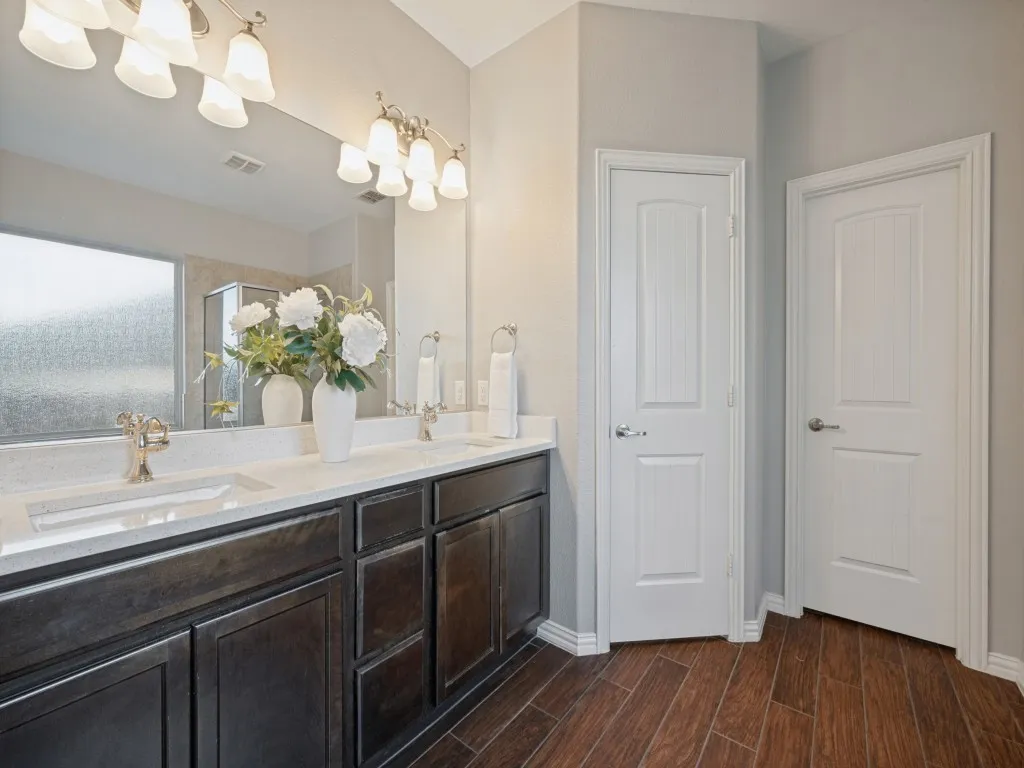 Single Family Residence For Sale in Collin County , 12109 Bonifay Court, Mc Kinney, Texas 75071, 4 Bedroom, 4 Bathroom, 2 Garage spaces, 3,114 Sqft, built in 2014, mls#21401989, Real Estate Agent in Mc Kinney, Homes For Sale in Collin county, Homes For Sale in Mc Kinney, Realtor in Mc Kinney Texas, Real Estate Brokerage Independent Realty Texas, Luminita Cordes Realtor