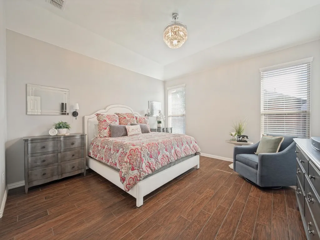 Single Family Residence For Sale in Collin County , 12109 Bonifay Court, Mc Kinney, Texas 75071, 4 Bedroom, 4 Bathroom, 2 Garage spaces, 3,114 Sqft, built in 2014, mls#21401989, Real Estate Agent in Mc Kinney, Homes For Sale in Collin county, Homes For Sale in Mc Kinney, Realtor in Mc Kinney Texas, Real Estate Brokerage Independent Realty Texas, Luminita Cordes Realtor
