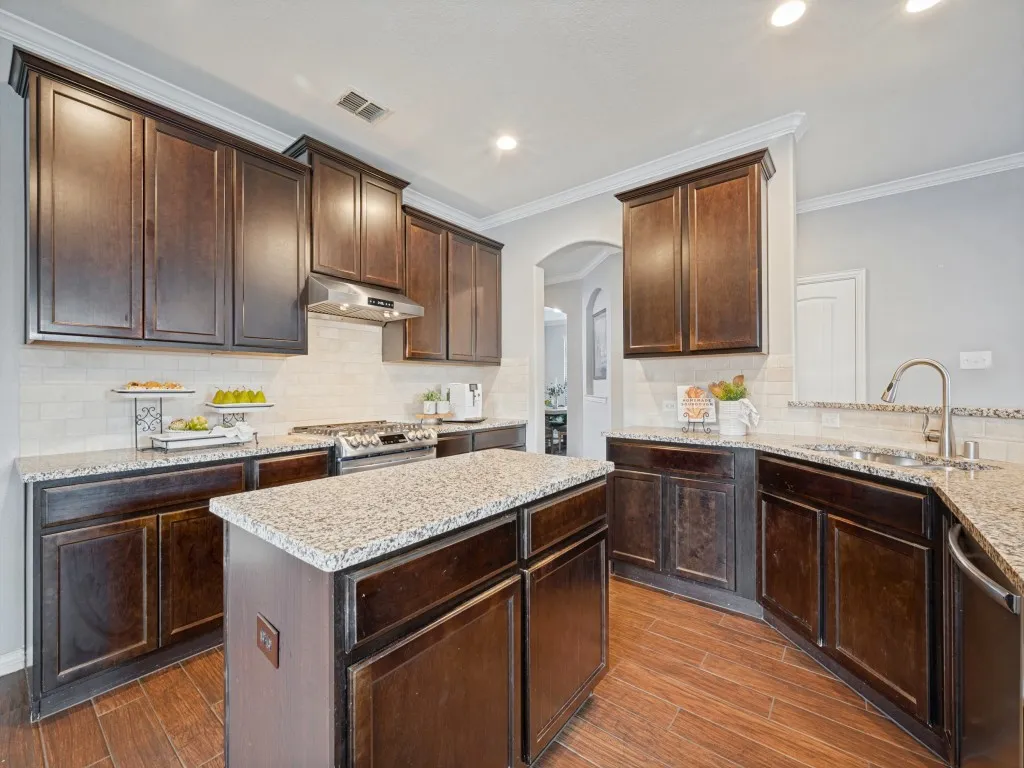 Single Family Residence For Sale in Collin County , 12109 Bonifay Court, Mc Kinney, Texas 75071, 4 Bedroom, 4 Bathroom, 2 Garage spaces, 3,114 Sqft, built in 2014, mls#21401989, Real Estate Agent in Mc Kinney, Homes For Sale in Collin county, Homes For Sale in Mc Kinney, Realtor in Mc Kinney Texas, Real Estate Brokerage Independent Realty Texas, Luminita Cordes Realtor