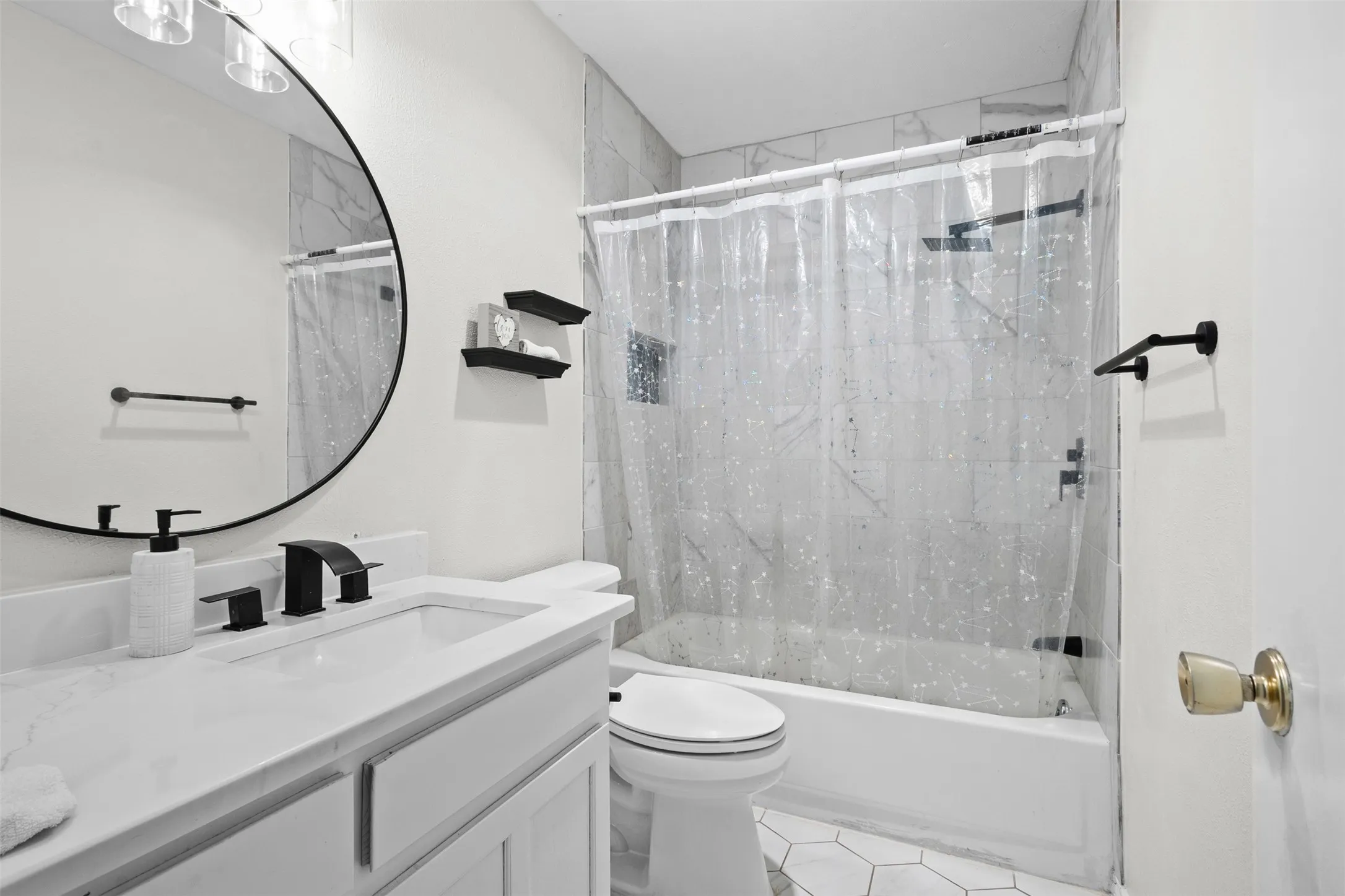 Single Family Residence For Sale in Tarrant County , 6205 Sunnybrook Drive, Watauga, Texas 76148, 3 Bedroom, 2 Bathroom, 2 Garage spaces, 1,241 Sqft, built in 1978, mls#21400345, Real Estate Agent in Watauga, Homes For Sale in Tarrant county, Homes For Sale in Watauga, Realtor in Watauga Texas, Real Estate Brokerage Independent Realty Texas, Luminita Cordes Realtor