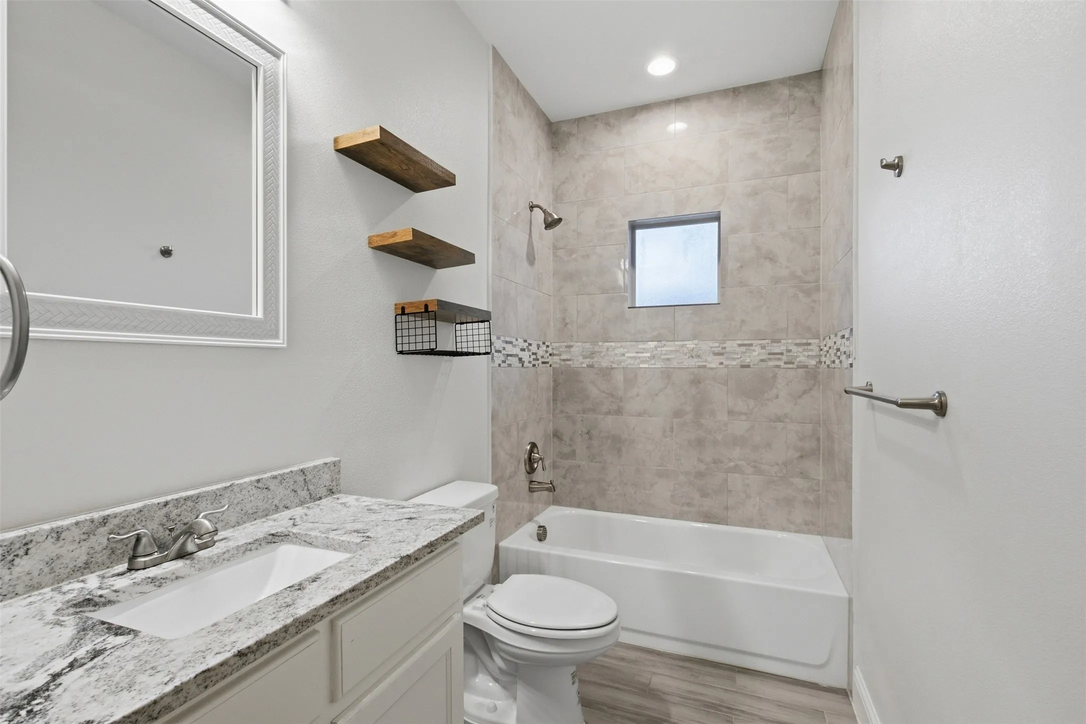 Single Family Residence For Sale in Dallas County , 2617 Ripple Road, Dallas, Texas 75241, 3 Bedroom, 2 Bathroom, Garage spaces, 1,613 Sqft, built in 2020, mls#21401736, Real Estate Agent in Dallas, Homes For Sale in Dallas county, Homes For Sale in Dallas, Realtor in Dallas Texas, Real Estate Brokerage Independent Realty Texas, Luminita Cordes Realtor