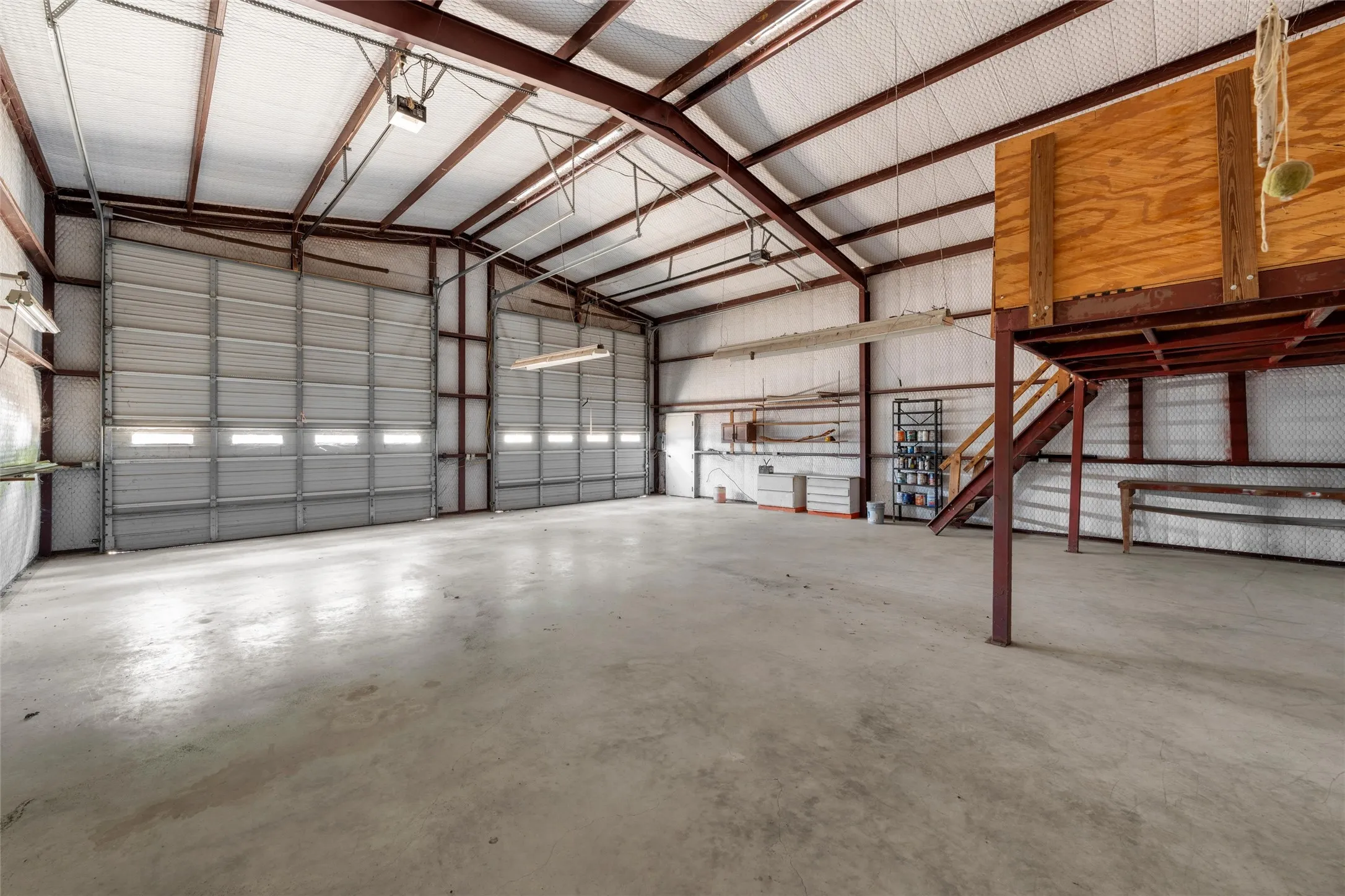Single Family Residence For Sale in Mc Lennan County , 131 Ronwood, Woodway, Texas 76712, 3 Bedroom, 2 Bathroom, Garage spaces, 1,518 Sqft, built in 1978, mls#21402061, Real Estate Agent in Woodway, Homes For Sale in Mc Lennan county, Homes For Sale in Woodway, Realtor in Woodway Texas, Real Estate Brokerage Independent Realty Texas, Luminita Cordes Realtor