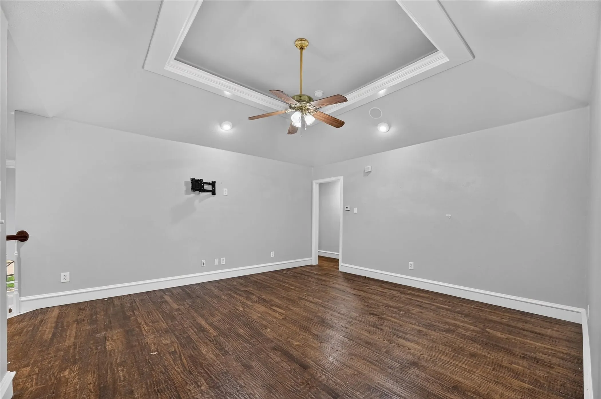 Single Family Residence For Sale in Collin County , 8004 Ashby Court, Plano, Texas 75025, 4 Bedroom, 4 Bathroom, 2 Garage spaces, 3,331 Sqft, built in 1998, mls#21399929, Real Estate Agent in Plano, Homes For Sale in Collin county, Homes For Sale in Plano, Realtor in Plano Texas, Real Estate Brokerage Independent Realty Texas, Luminita Cordes Realtor