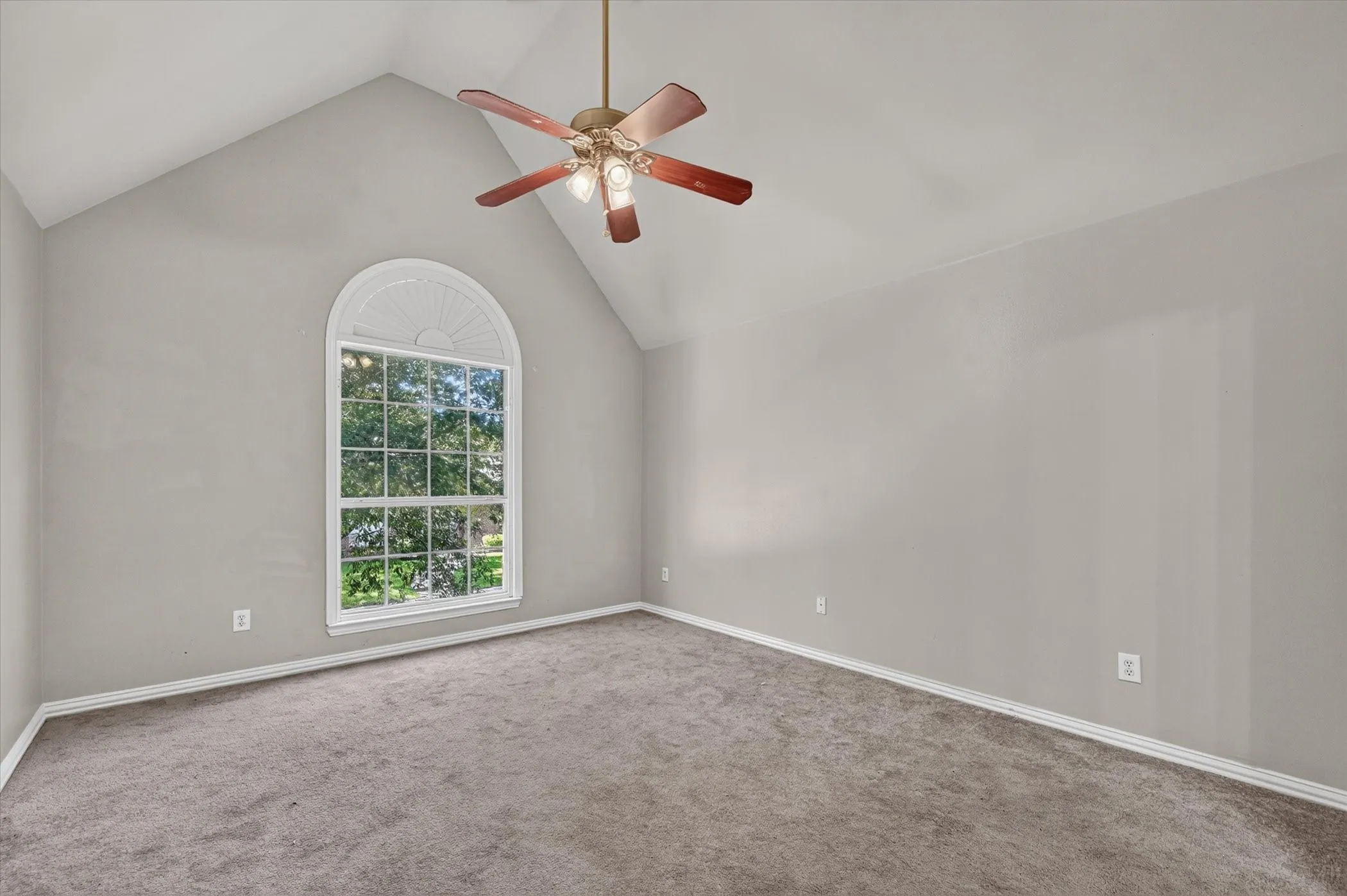 Single Family Residence For Sale in Collin County , 8004 Ashby Court, Plano, Texas 75025, 4 Bedroom, 4 Bathroom, 2 Garage spaces, 3,331 Sqft, built in 1998, mls#21399929, Real Estate Agent in Plano, Homes For Sale in Collin county, Homes For Sale in Plano, Realtor in Plano Texas, Real Estate Brokerage Independent Realty Texas, Luminita Cordes Realtor