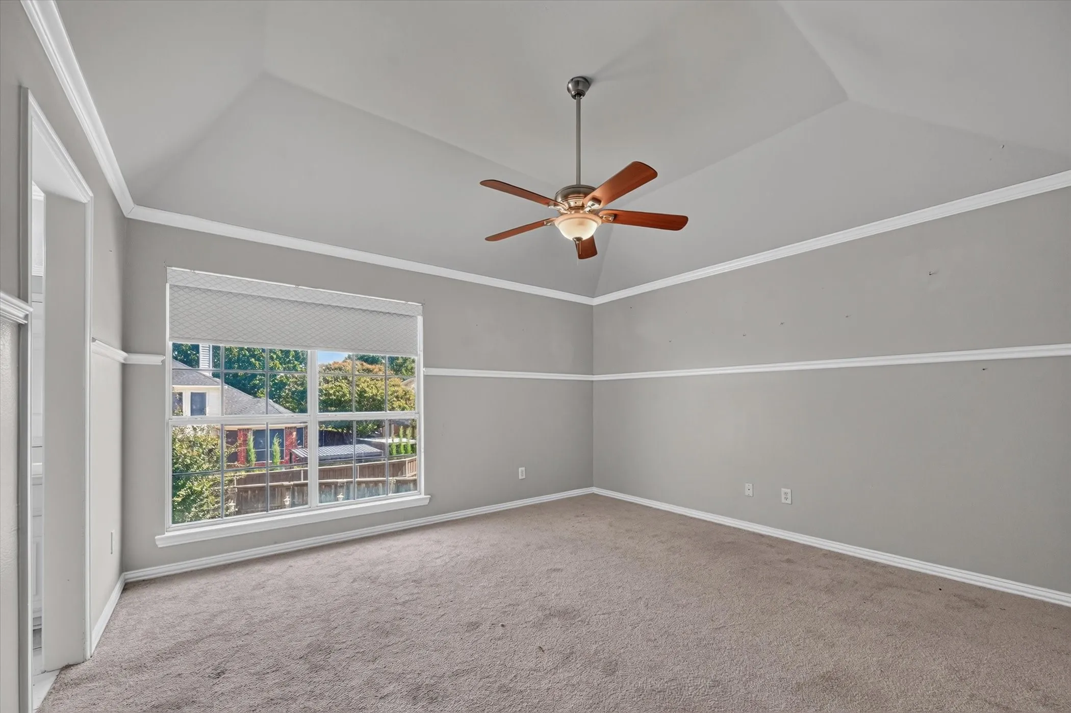 Single Family Residence For Sale in Collin County , 8004 Ashby Court, Plano, Texas 75025, 4 Bedroom, 4 Bathroom, 2 Garage spaces, 3,331 Sqft, built in 1998, mls#21399929, Real Estate Agent in Plano, Homes For Sale in Collin county, Homes For Sale in Plano, Realtor in Plano Texas, Real Estate Brokerage Independent Realty Texas, Luminita Cordes Realtor