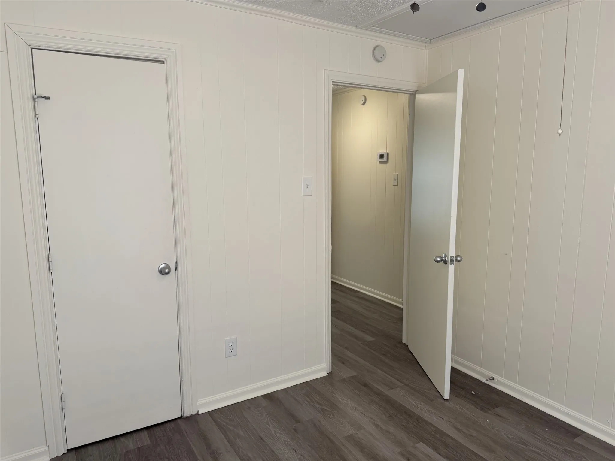 Duplex For Rent in Denton County , 708 IOOF Street B, Denton, Texas 76201, 2 Bedroom, 1 Bathroom, Garage spaces, 682 Sqft, built in 1935, mls#21402081, Real Estate Agent in Denton, Homes For Rent in Denton county, Homes For Rent in Denton, Realtor in Denton Texas, Real Estate Brokerage Independent Realty Texas, Luminita Cordes Realtor