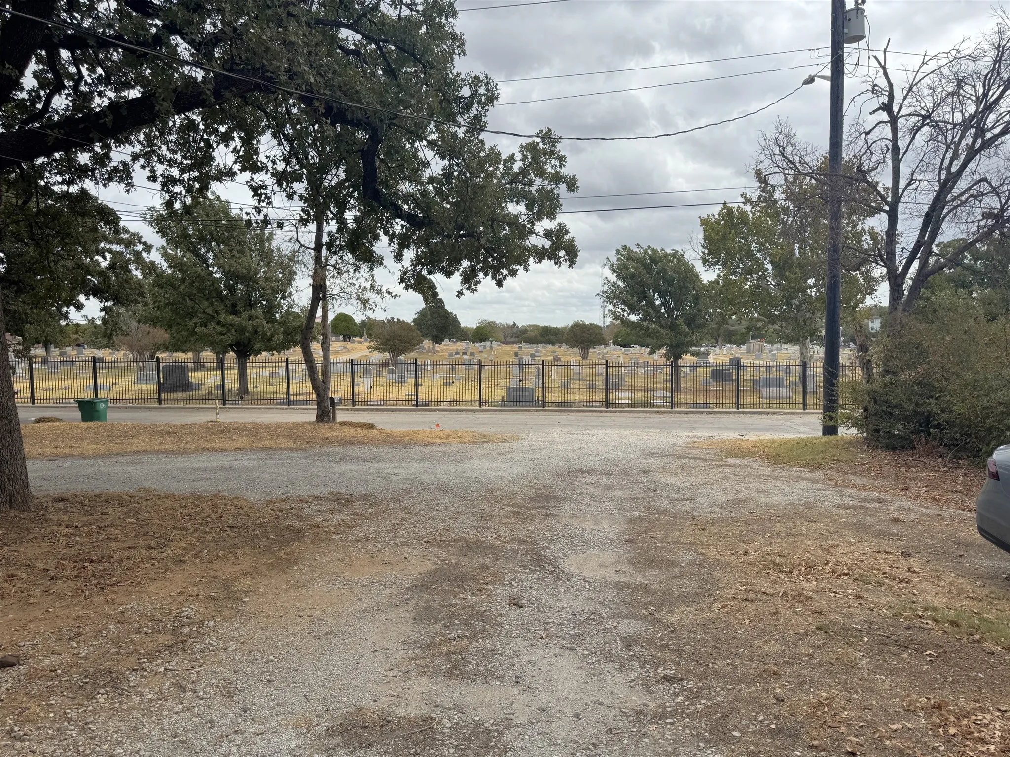 Duplex For Rent in Denton County , 708 IOOF Street B, Denton, Texas 76201, 2 Bedroom, 1 Bathroom, Garage spaces, 682 Sqft, built in 1935, mls#21402081, Real Estate Agent in Denton, Homes For Rent in Denton county, Homes For Rent in Denton, Realtor in Denton Texas, Real Estate Brokerage Independent Realty Texas, Luminita Cordes Realtor
