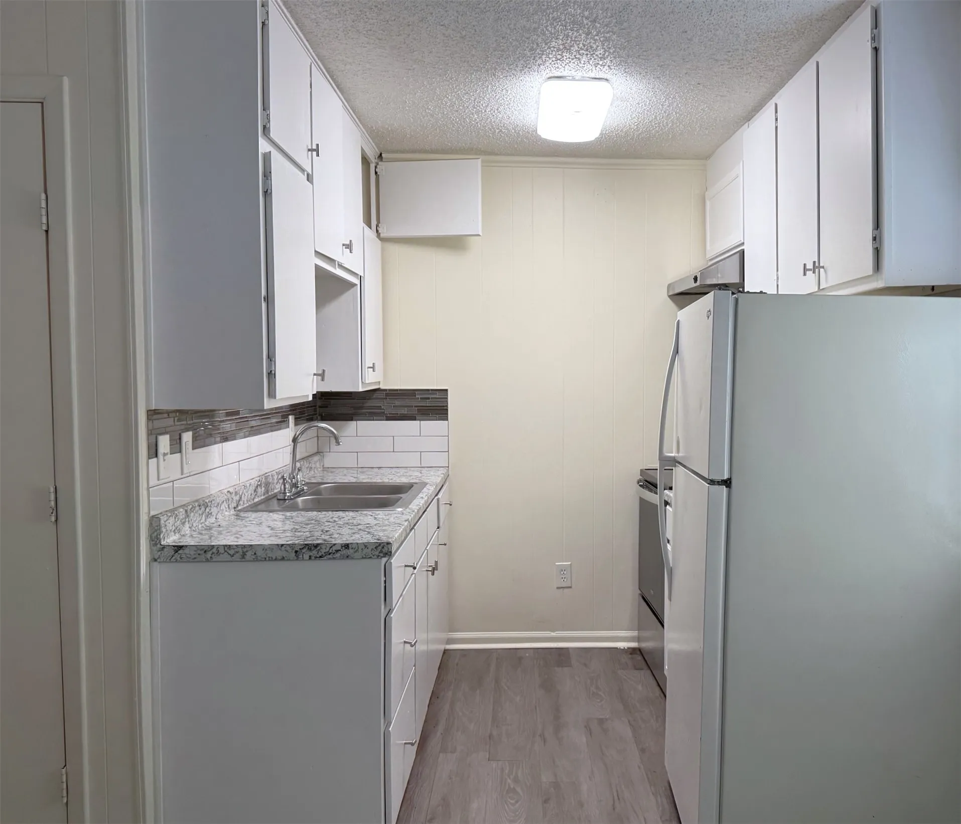 Duplex For Rent in Denton County , 708 IOOF Street B, Denton, Texas 76201, 2 Bedroom, 1 Bathroom, Garage spaces, 682 Sqft, built in 1935, mls#21402081, Real Estate Agent in Denton, Homes For Rent in Denton county, Homes For Rent in Denton, Realtor in Denton Texas, Real Estate Brokerage Independent Realty Texas, Luminita Cordes Realtor