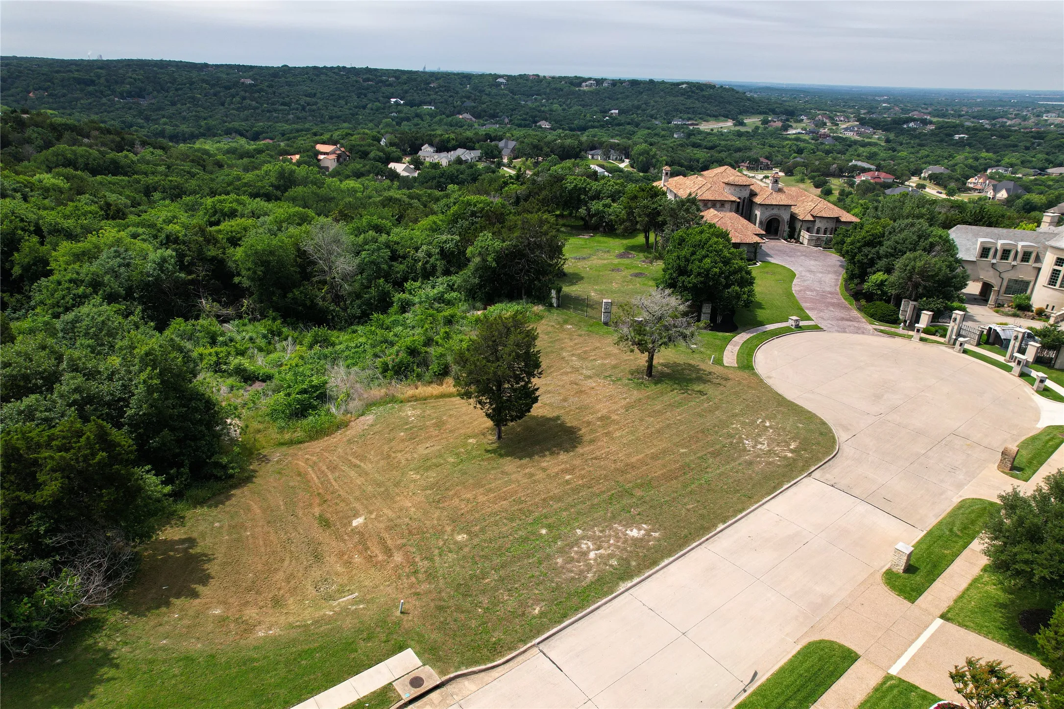 Unimproved Land For Sale in Dallas County , 2132 Grand View Court, Cedar Hill, Texas 75104, 0, 0, Garage spaces, 0 Sqft, built in 0, mls#21402382, Real Estate Agent in Cedar Hill, Homes For Sale in Dallas county, Homes For Sale in Cedar Hill, Realtor in Cedar Hill Texas, Real Estate Brokerage Independent Realty Texas, Luminita Cordes Realtor