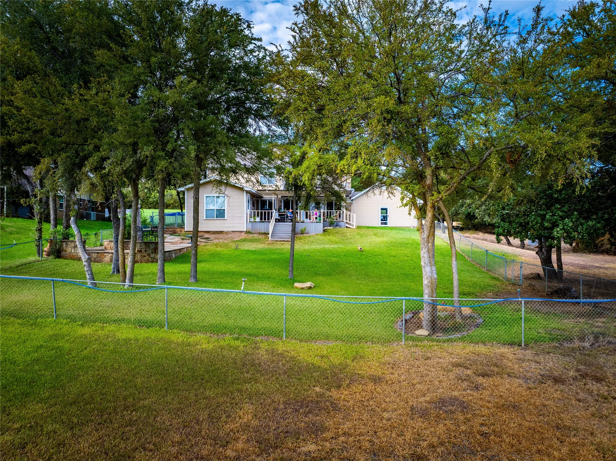 Single Family Residence For Sale in Young County , 618 Farm to Market Road 3003, Graham, Texas 76450, 4 Bedroom, 3 Bathroom, 2 Garage spaces, 2,393 Sqft, built in 1999, mls#21400474, Real Estate Agent in Graham, Homes For Sale in Young county, Homes For Sale in Graham, Realtor in Graham Texas, Real Estate Brokerage Independent Realty Texas, Luminita Cordes Realtor