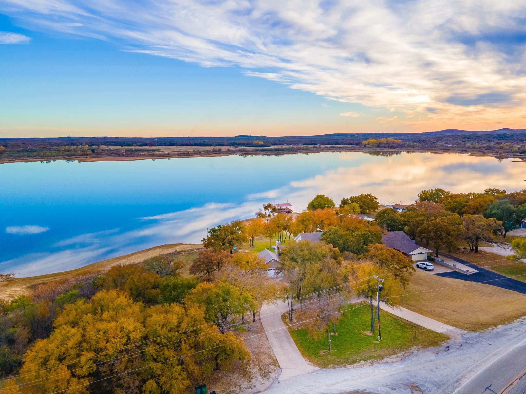 Single Family Residence For Sale in Young County , 618 Farm to Market Road 3003, Graham, Texas 76450, 4 Bedroom, 3 Bathroom, 2 Garage spaces, 2,393 Sqft, built in 1999, mls#21400474, Real Estate Agent in Graham, Homes For Sale in Young county, Homes For Sale in Graham, Realtor in Graham Texas, Real Estate Brokerage Independent Realty Texas, Luminita Cordes Realtor