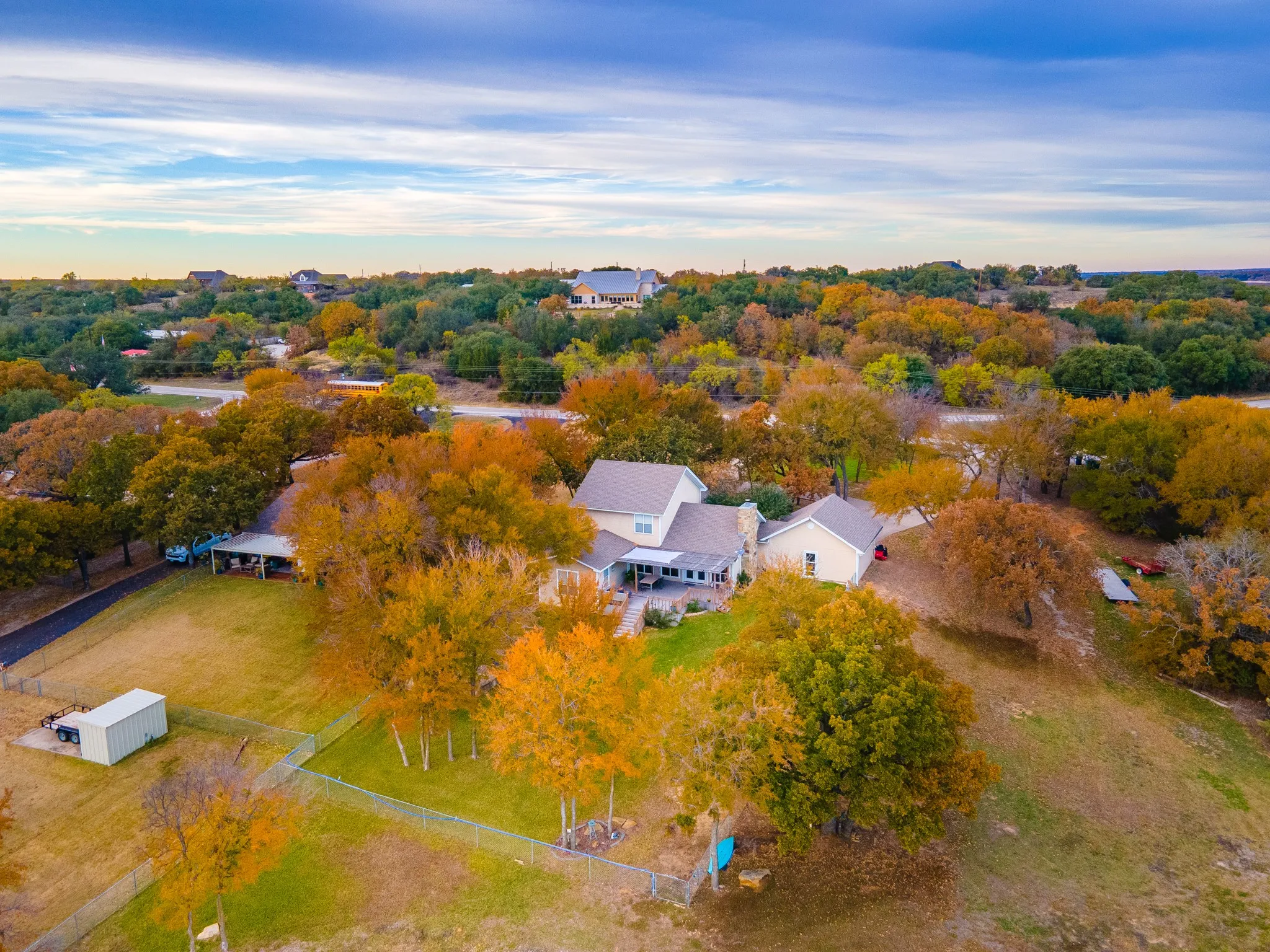 Single Family Residence For Sale in Young County , 618 Farm to Market Road 3003, Graham, Texas 76450, 4 Bedroom, 3 Bathroom, 2 Garage spaces, 2,393 Sqft, built in 1999, mls#21400474, Real Estate Agent in Graham, Homes For Sale in Young county, Homes For Sale in Graham, Realtor in Graham Texas, Real Estate Brokerage Independent Realty Texas, Luminita Cordes Realtor