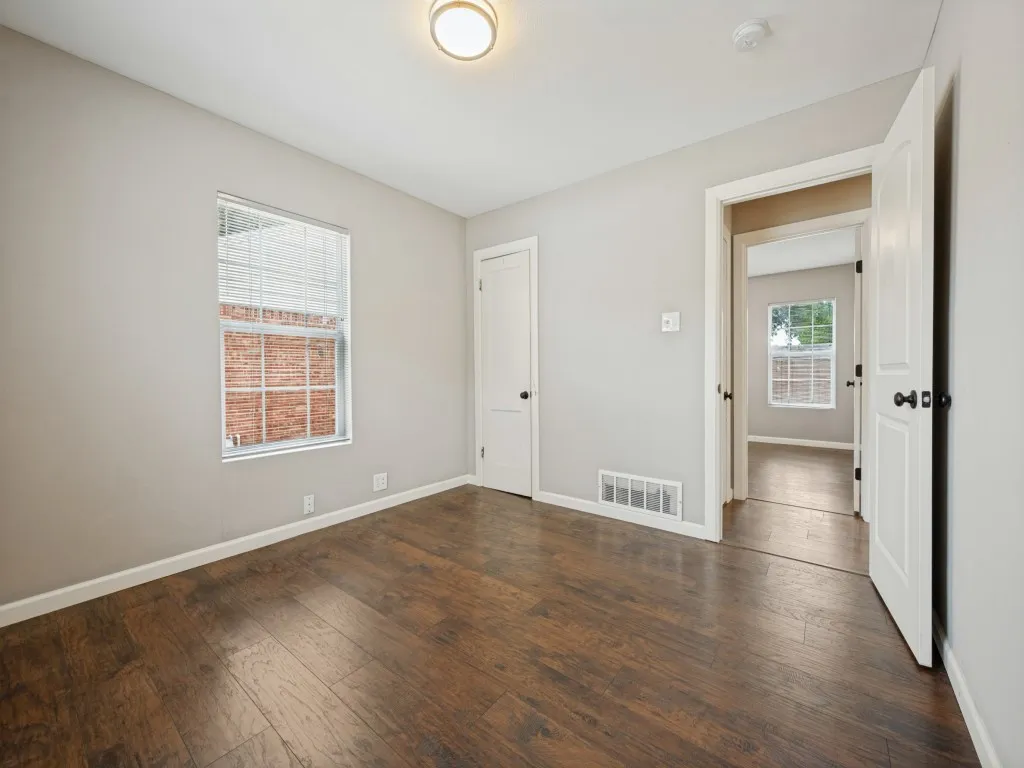 Single Family Residence For Sale in Dallas County , 1718 Pat Drive, Dallas, Texas 75228, 3 Bedroom, 2 Bathroom, Garage spaces, 1,636 Sqft, built in 1950, mls#21401061, Real Estate Agent in Dallas, Homes For Sale in Dallas county, Homes For Sale in Dallas, Realtor in Dallas Texas, Real Estate Brokerage Independent Realty Texas, Luminita Cordes Realtor