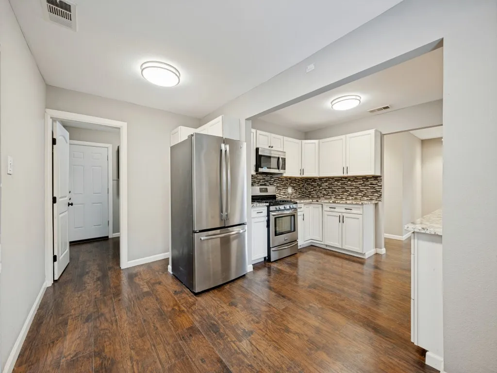 Single Family Residence For Sale in Dallas County , 1718 Pat Drive, Dallas, Texas 75228, 3 Bedroom, 2 Bathroom, Garage spaces, 1,636 Sqft, built in 1950, mls#21401061, Real Estate Agent in Dallas, Homes For Sale in Dallas county, Homes For Sale in Dallas, Realtor in Dallas Texas, Real Estate Brokerage Independent Realty Texas, Luminita Cordes Realtor
