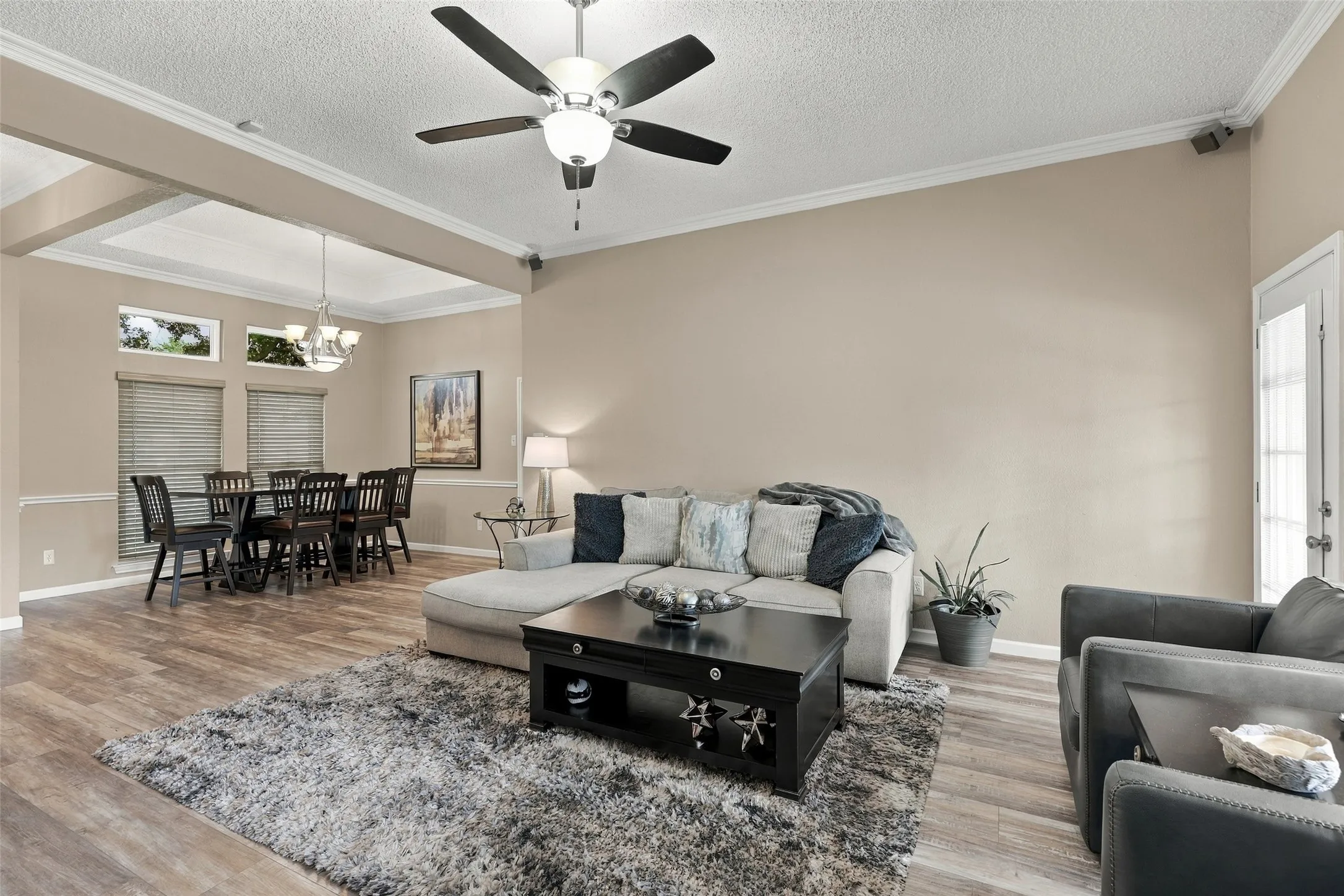 Single Family Residence For Sale in Tarrant County , 6036 Sundown Drive, Watauga, Texas 76148, 3 Bedroom, 2 Bathroom, 2 Garage spaces, 1,774 Sqft, built in 1989, mls#21401430, Real Estate Agent in Watauga, Homes For Sale in Tarrant county, Homes For Sale in Watauga, Realtor in Watauga Texas, Real Estate Brokerage Independent Realty Texas, Luminita Cordes Realtor