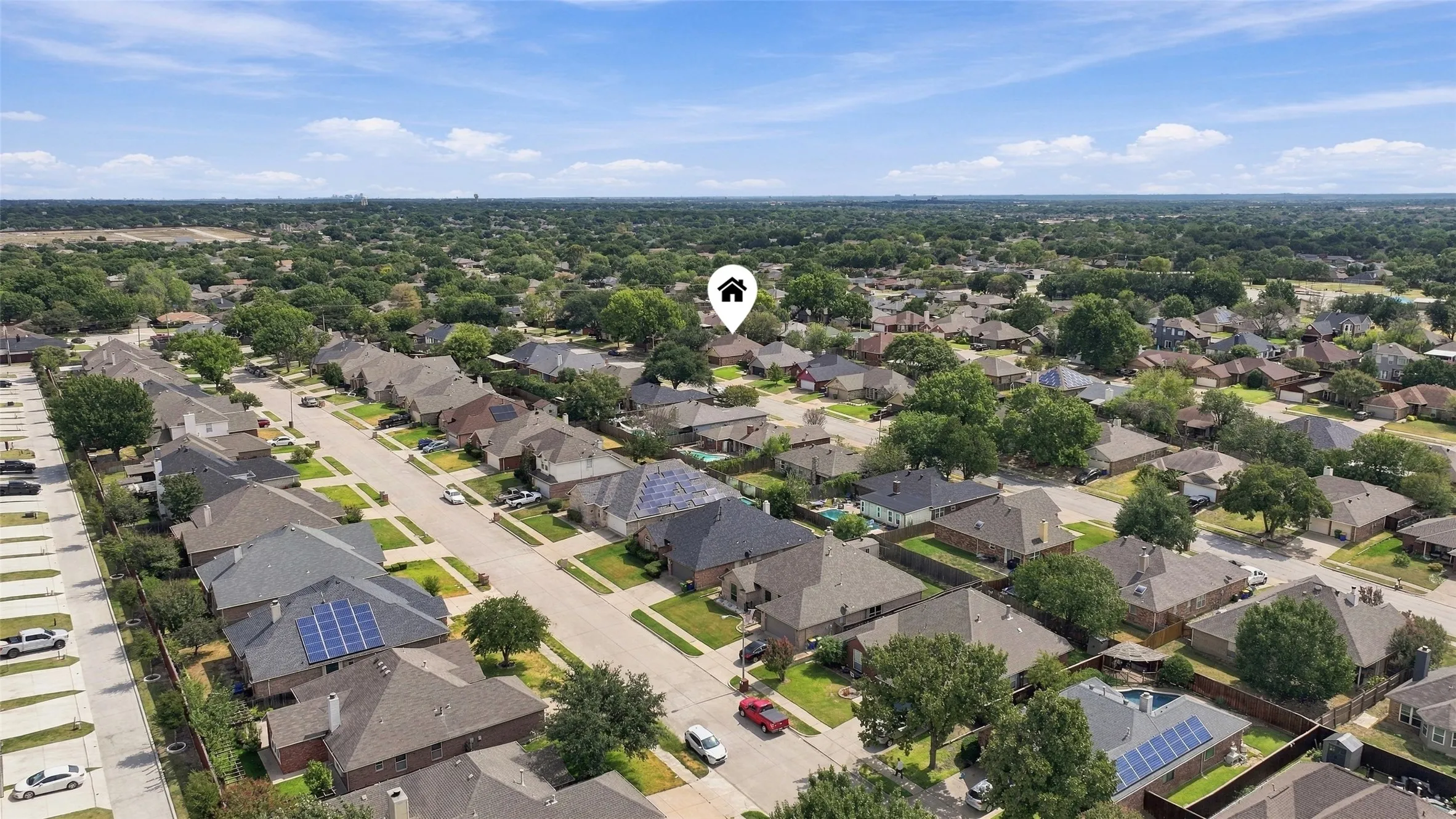 Single Family Residence For Sale in Tarrant County , 6036 Sundown Drive, Watauga, Texas 76148, 3 Bedroom, 2 Bathroom, 2 Garage spaces, 1,774 Sqft, built in 1989, mls#21401430, Real Estate Agent in Watauga, Homes For Sale in Tarrant county, Homes For Sale in Watauga, Realtor in Watauga Texas, Real Estate Brokerage Independent Realty Texas, Luminita Cordes Realtor