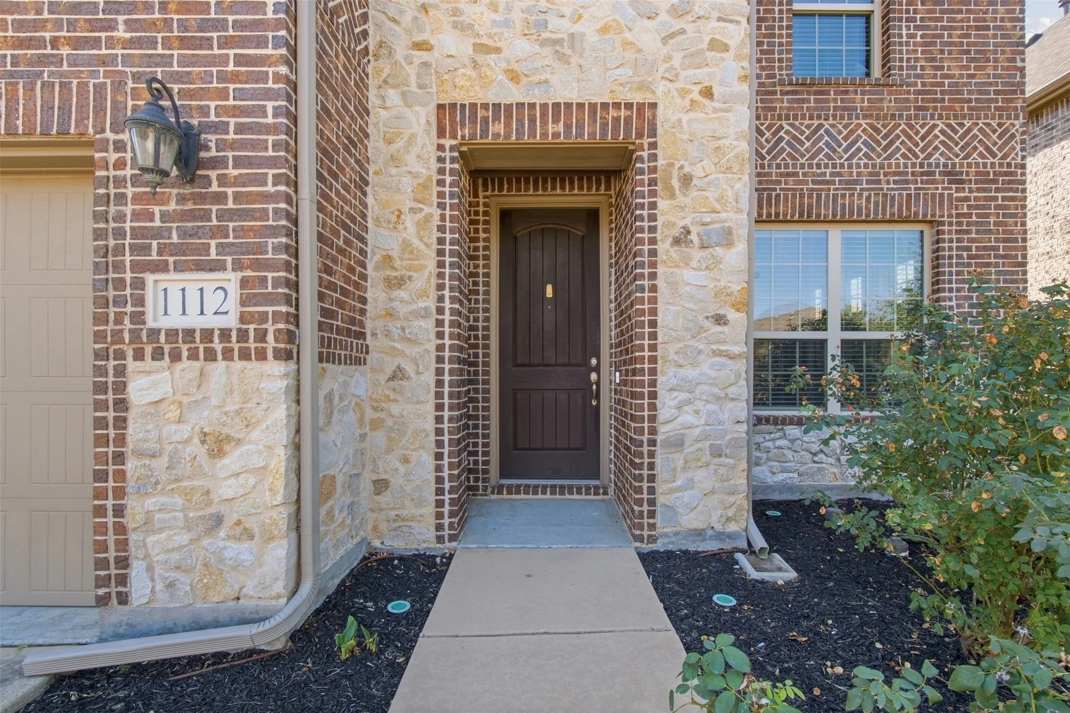 Single Family Residence For Sale in Denton County , 1112 Lake Cypress Lane, Little Elm, Texas 75068, 4 Bedroom, 4 Bathroom, 2 Garage spaces, 3,316 Sqft, built in 2018, mls#21401590, Real Estate Agent in Little Elm, Homes For Sale in Denton county, Homes For Sale in Little Elm, Realtor in Little Elm Texas, Real Estate Brokerage Independent Realty Texas, Luminita Cordes Realtor