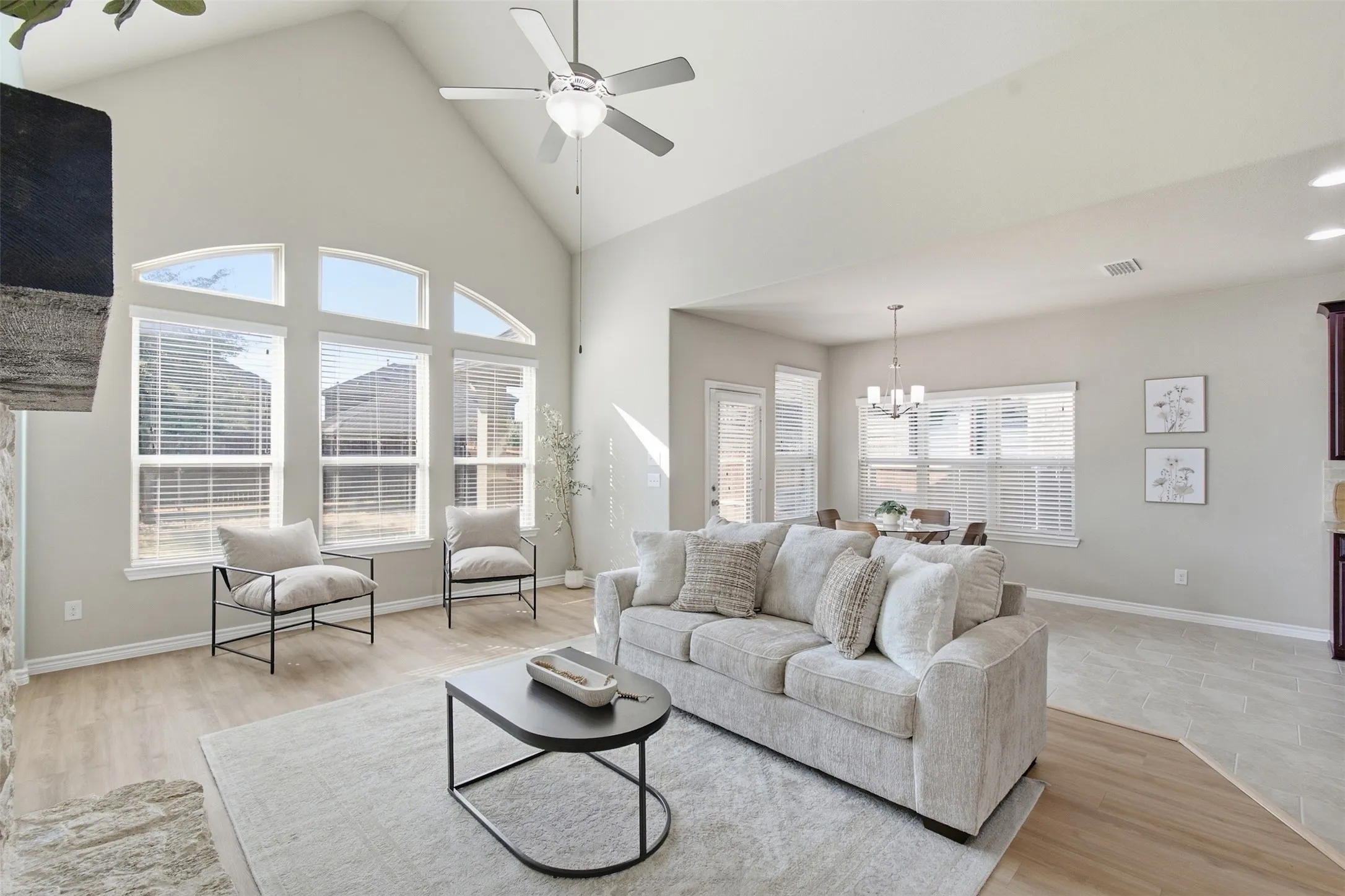 Single Family Residence For Sale in Denton County , 1112 Lake Cypress Lane, Little Elm, Texas 75068, 4 Bedroom, 4 Bathroom, 2 Garage spaces, 3,316 Sqft, built in 2018, mls#21401590, Real Estate Agent in Little Elm, Homes For Sale in Denton county, Homes For Sale in Little Elm, Realtor in Little Elm Texas, Real Estate Brokerage Independent Realty Texas, Luminita Cordes Realtor