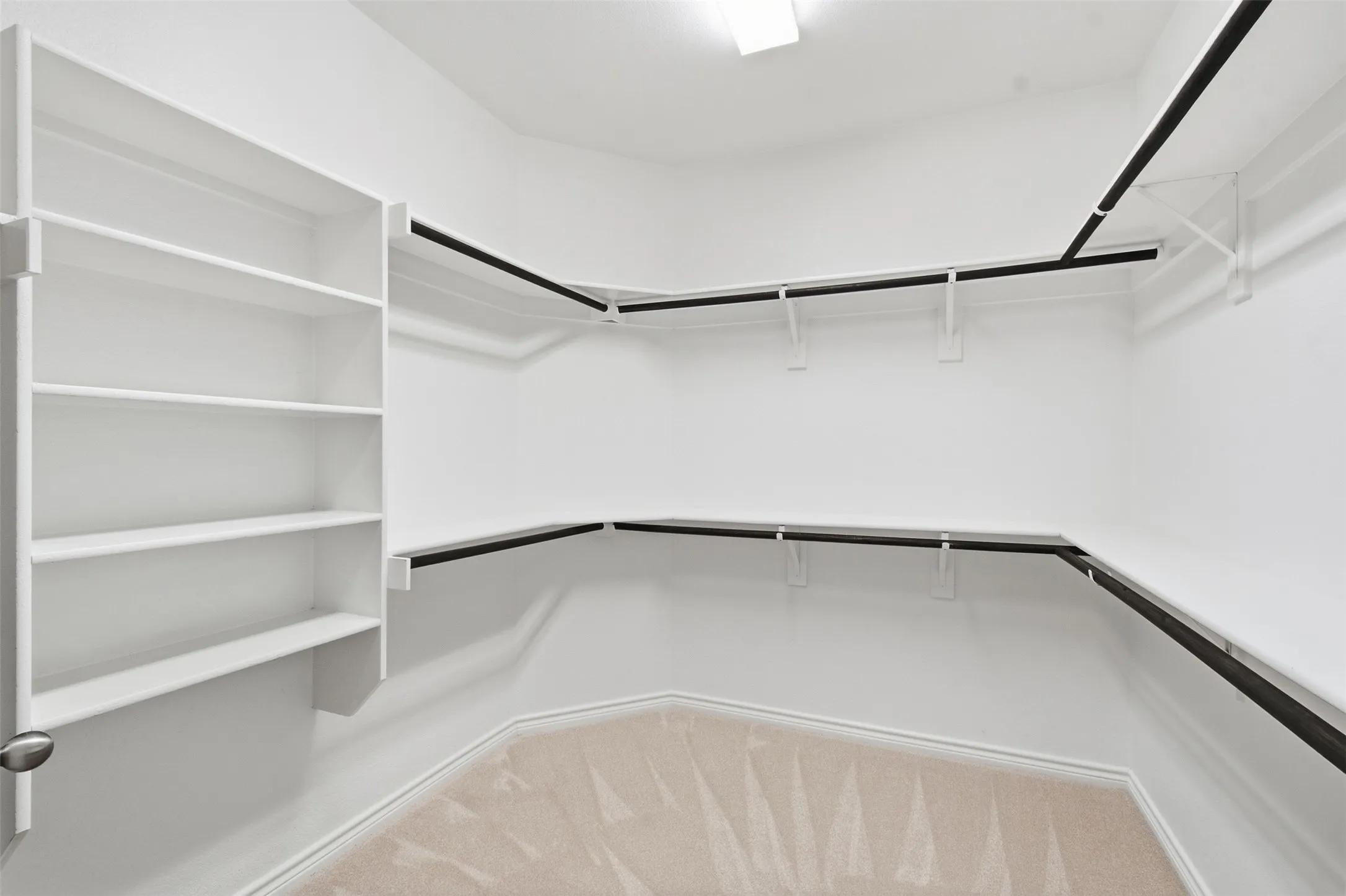 Single Family Residence For Sale in Denton County , 1112 Lake Cypress Lane, Little Elm, Texas 75068, 4 Bedroom, 4 Bathroom, 2 Garage spaces, 3,316 Sqft, built in 2018, mls#21401590, Real Estate Agent in Little Elm, Homes For Sale in Denton county, Homes For Sale in Little Elm, Realtor in Little Elm Texas, Real Estate Brokerage Independent Realty Texas, Luminita Cordes Realtor