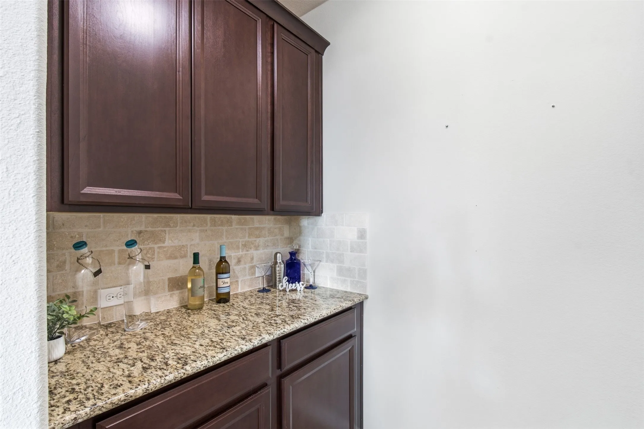 Single Family Residence For Sale in Denton County , 1112 Lake Cypress Lane, Little Elm, Texas 75068, 4 Bedroom, 4 Bathroom, 2 Garage spaces, 3,316 Sqft, built in 2018, mls#21401590, Real Estate Agent in Little Elm, Homes For Sale in Denton county, Homes For Sale in Little Elm, Realtor in Little Elm Texas, Real Estate Brokerage Independent Realty Texas, Luminita Cordes Realtor