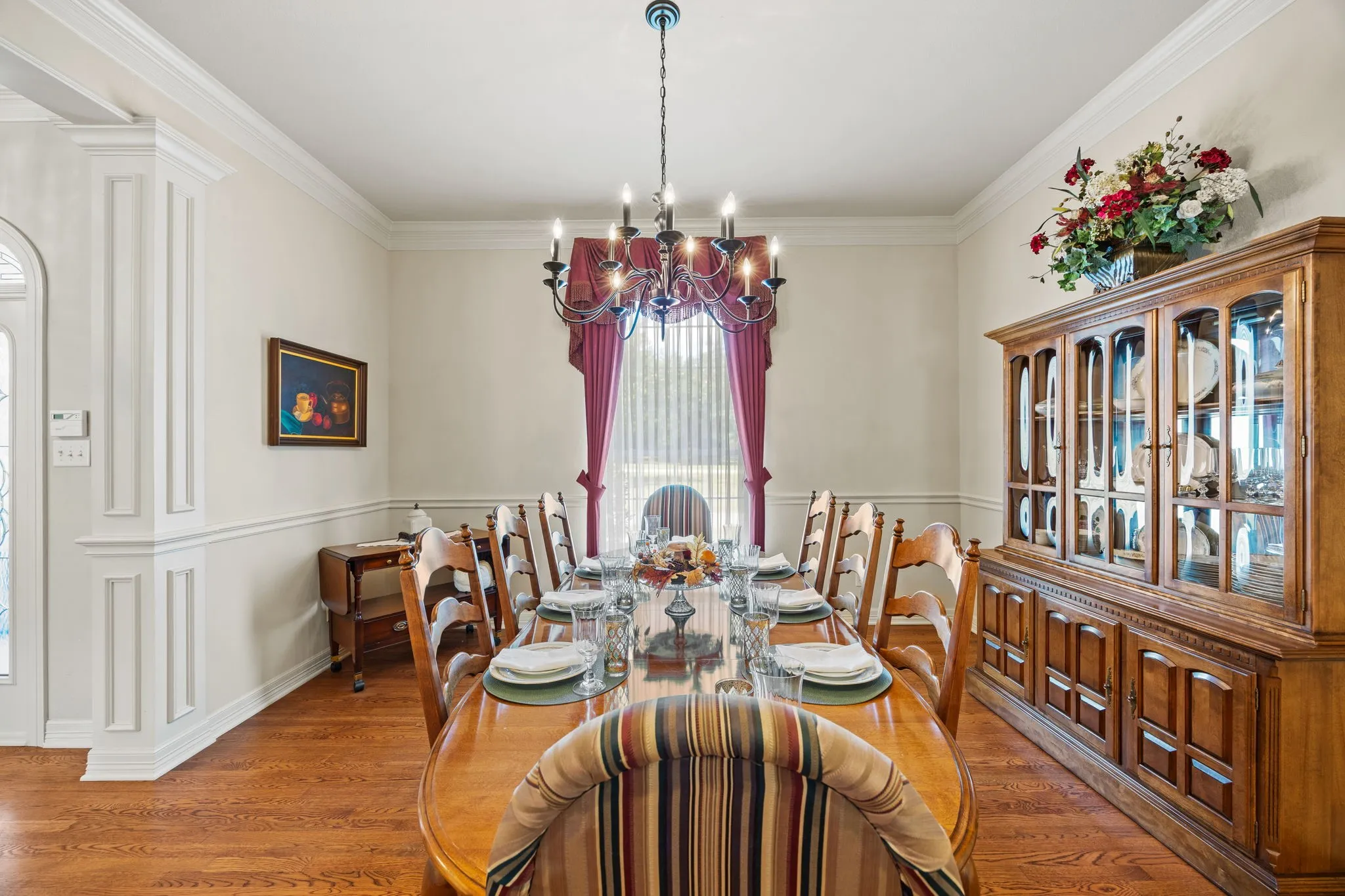 Single Family Residence For Sale in Hunt County , 1 Bluebonnet Trail, Greenville, Texas 75402, 4 Bedroom, 3 Bathroom, 3 Garage spaces, 3,017 Sqft, built in 2000, mls#21399719, Real Estate Agent in Greenville, Homes For Sale in Hunt county, Homes For Sale in Greenville, Realtor in Greenville Texas, Real Estate Brokerage Independent Realty Texas, Luminita Cordes Realtor