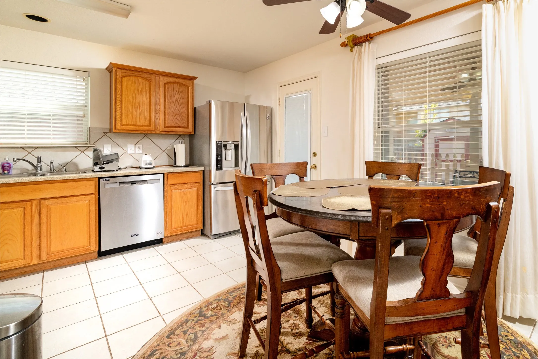 Single Family Residence For Sale in Tarrant County , 4413 Chaparral Creek Drive, Fort Worth, Texas 76123, 4 Bedroom, 3 Bathroom, 2 Garage spaces, 2,147 Sqft, built in 2005, mls#21402264, Real Estate Agent in Fort Worth, Homes For Sale in Tarrant county, Homes For Sale in Fort Worth, Realtor in Fort Worth Texas, Real Estate Brokerage Independent Realty Texas, Luminita Cordes Realtor