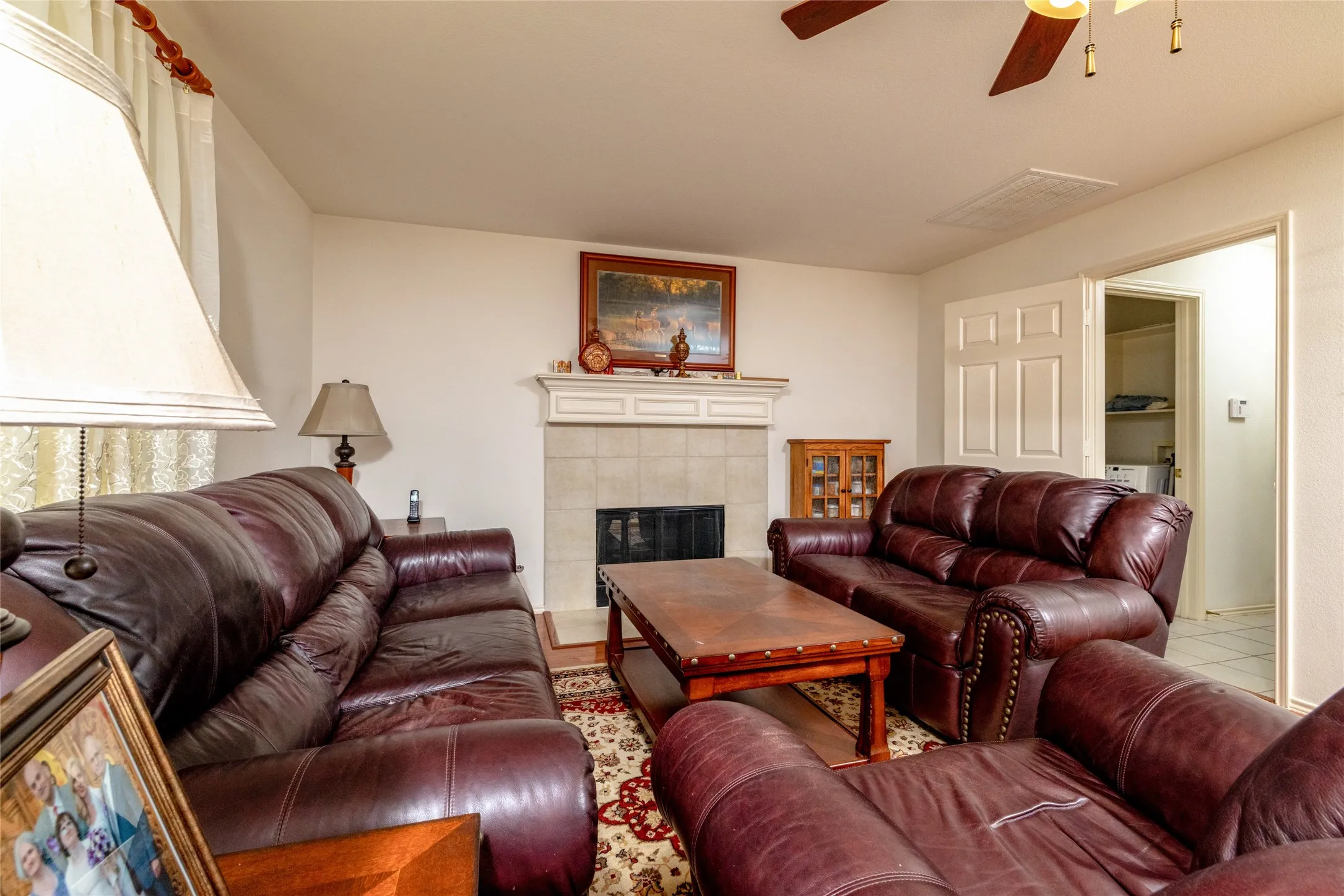 Single Family Residence For Sale in Tarrant County , 4413 Chaparral Creek Drive, Fort Worth, Texas 76123, 4 Bedroom, 3 Bathroom, 2 Garage spaces, 2,147 Sqft, built in 2005, mls#21402264, Real Estate Agent in Fort Worth, Homes For Sale in Tarrant county, Homes For Sale in Fort Worth, Realtor in Fort Worth Texas, Real Estate Brokerage Independent Realty Texas, Luminita Cordes Realtor