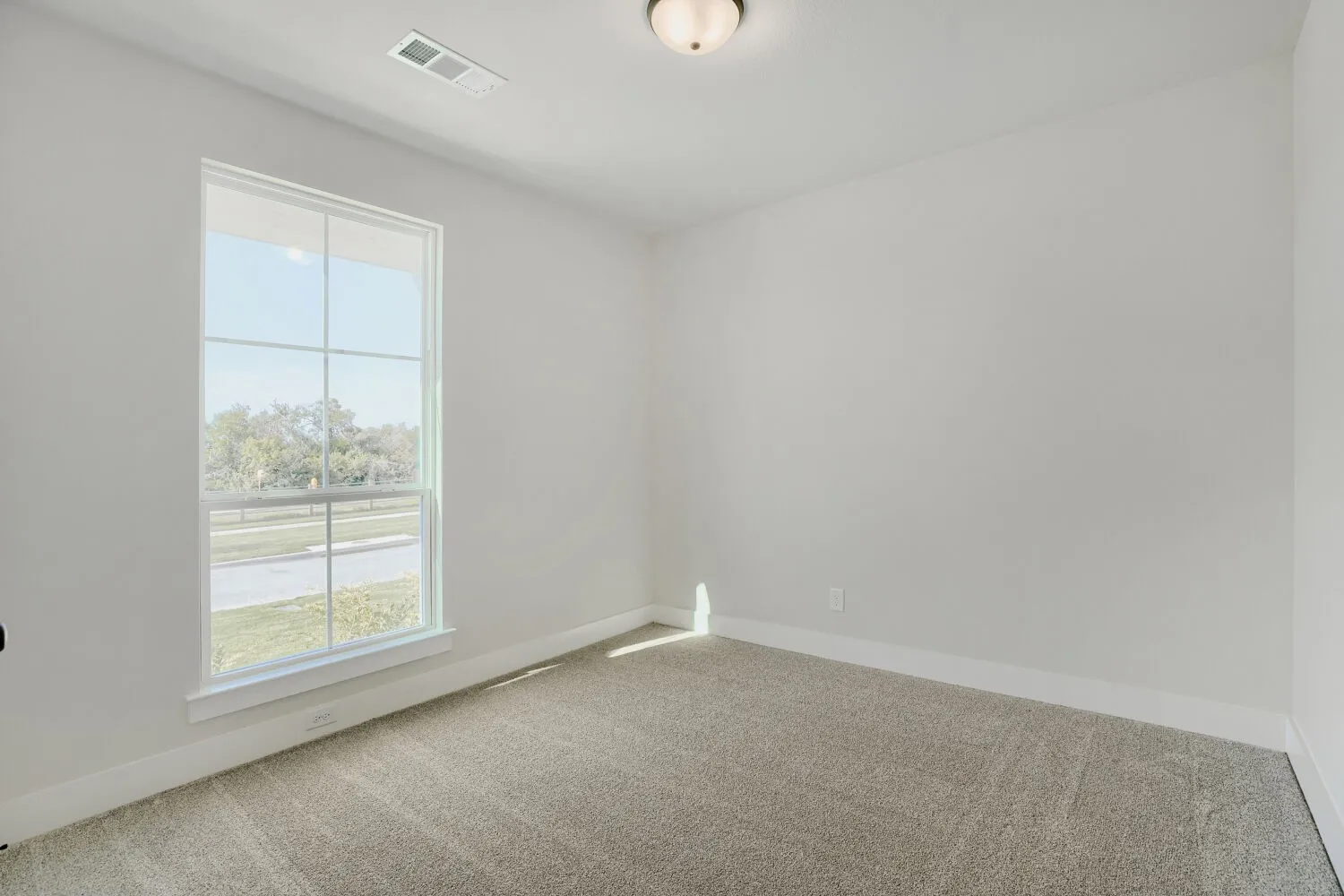 Neutral-toned wall finishes