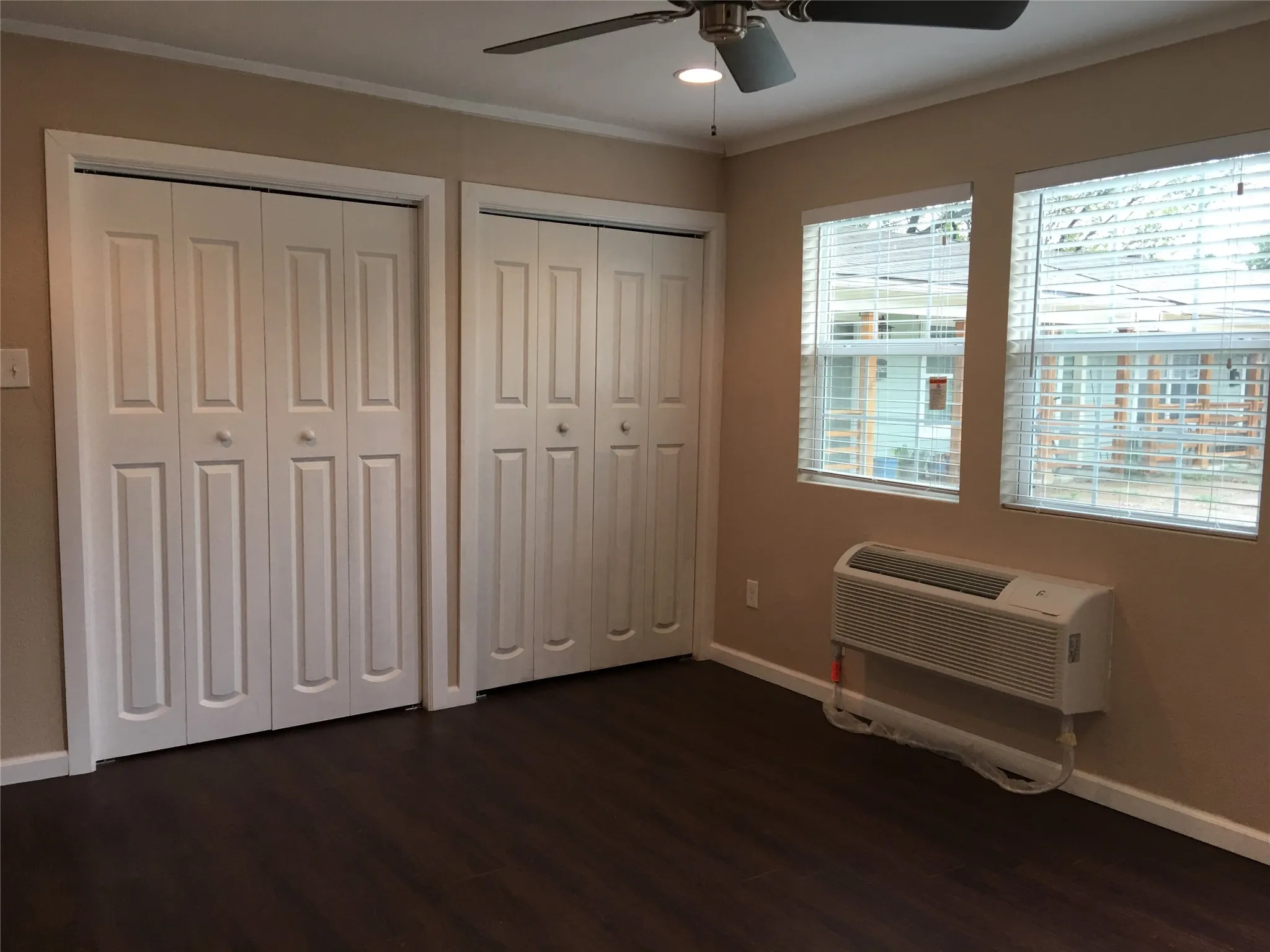 Apartment For Rent in Rockwall County , 509 S Fannin Street, Rockwall, Texas 75087, 1 Bedroom, 1 Bathroom, Garage spaces, 1,000 Sqft, built in 1975, mls#21402411, Real Estate Agent in Rockwall, Homes For Rent in Rockwall county, Homes For Rent in Rockwall, Realtor in Rockwall Texas, Real Estate Brokerage Independent Realty Texas, Luminita Cordes Realtor
