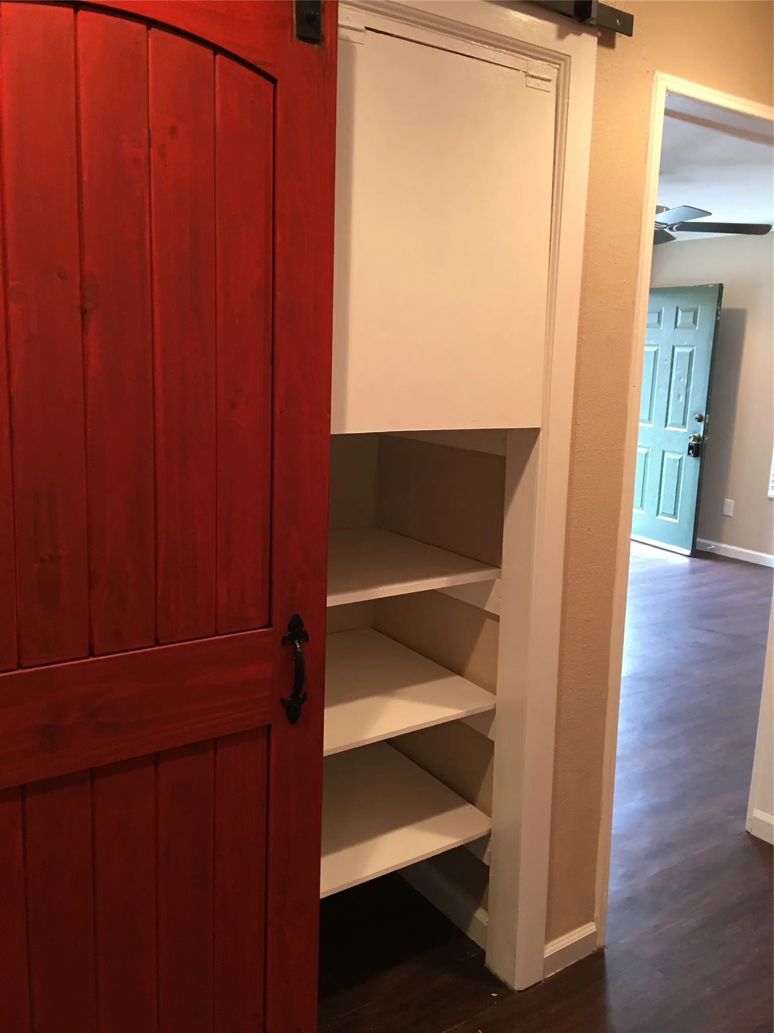 Apartment For Rent in Rockwall County , 509 S Fannin Street, Rockwall, Texas 75087, 1 Bedroom, 1 Bathroom, Garage spaces, 1,000 Sqft, built in 1975, mls#21402411, Real Estate Agent in Rockwall, Homes For Rent in Rockwall county, Homes For Rent in Rockwall, Realtor in Rockwall Texas, Real Estate Brokerage Independent Realty Texas, Luminita Cordes Realtor
