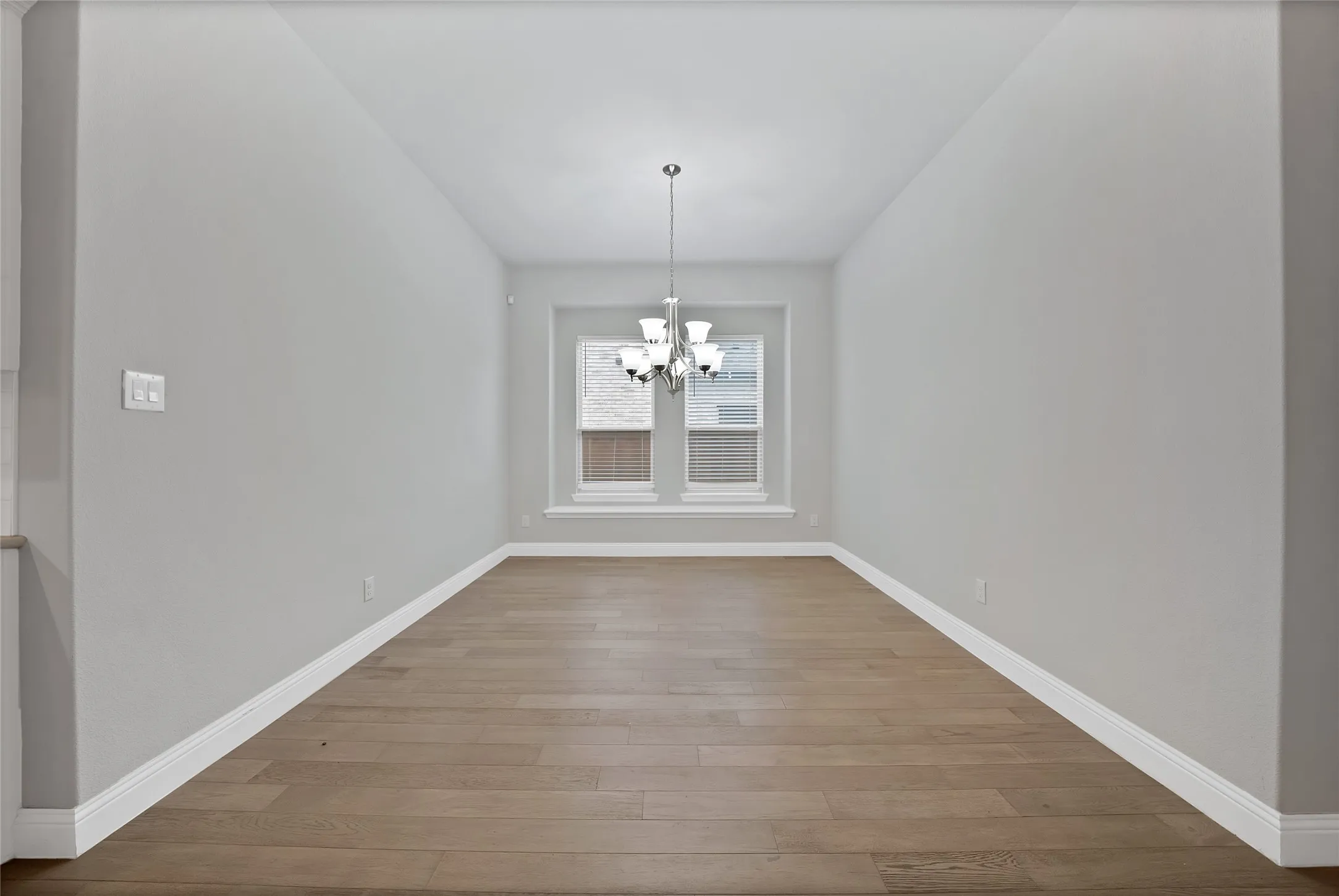 Single Family Residence For Sale in Denton County , 3508 Ithaca Street, Corinth, Texas 76208, 4 Bedroom, 3 Bathroom, 3 Garage spaces, 2,499 Sqft, built in 2023, mls#21402160, Real Estate Agent in Corinth, Homes For Sale in Denton county, Homes For Sale in Corinth, Realtor in Corinth Texas, Real Estate Brokerage Independent Realty Texas, Luminita Cordes Realtor