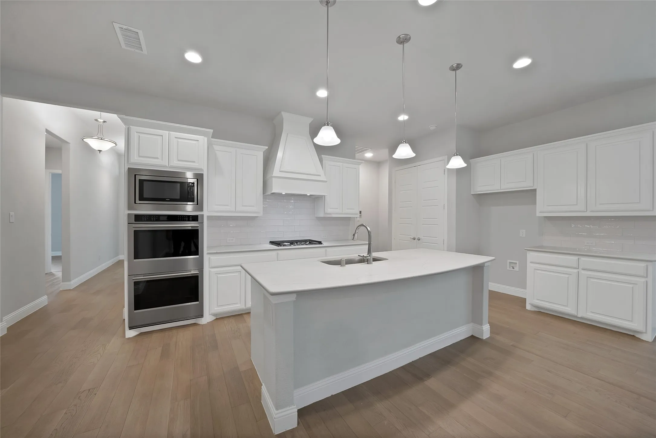 Single Family Residence For Sale in Denton County , 3508 Ithaca Street, Corinth, Texas 76208, 4 Bedroom, 3 Bathroom, 3 Garage spaces, 2,499 Sqft, built in 2023, mls#21402160, Real Estate Agent in Corinth, Homes For Sale in Denton county, Homes For Sale in Corinth, Realtor in Corinth Texas, Real Estate Brokerage Independent Realty Texas, Luminita Cordes Realtor