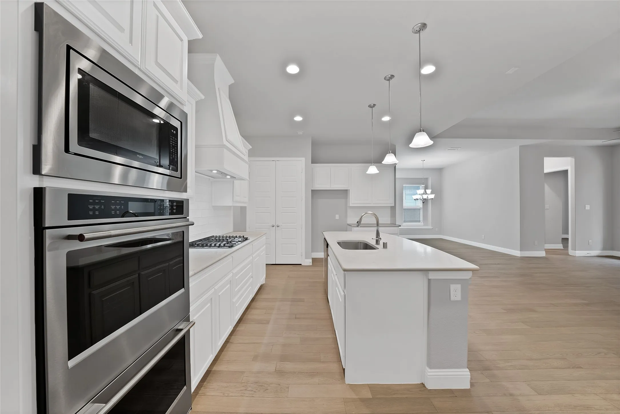 Single Family Residence For Sale in Denton County , 3508 Ithaca Street, Corinth, Texas 76208, 4 Bedroom, 3 Bathroom, 3 Garage spaces, 2,499 Sqft, built in 2023, mls#21402160, Real Estate Agent in Corinth, Homes For Sale in Denton county, Homes For Sale in Corinth, Realtor in Corinth Texas, Real Estate Brokerage Independent Realty Texas, Luminita Cordes Realtor
