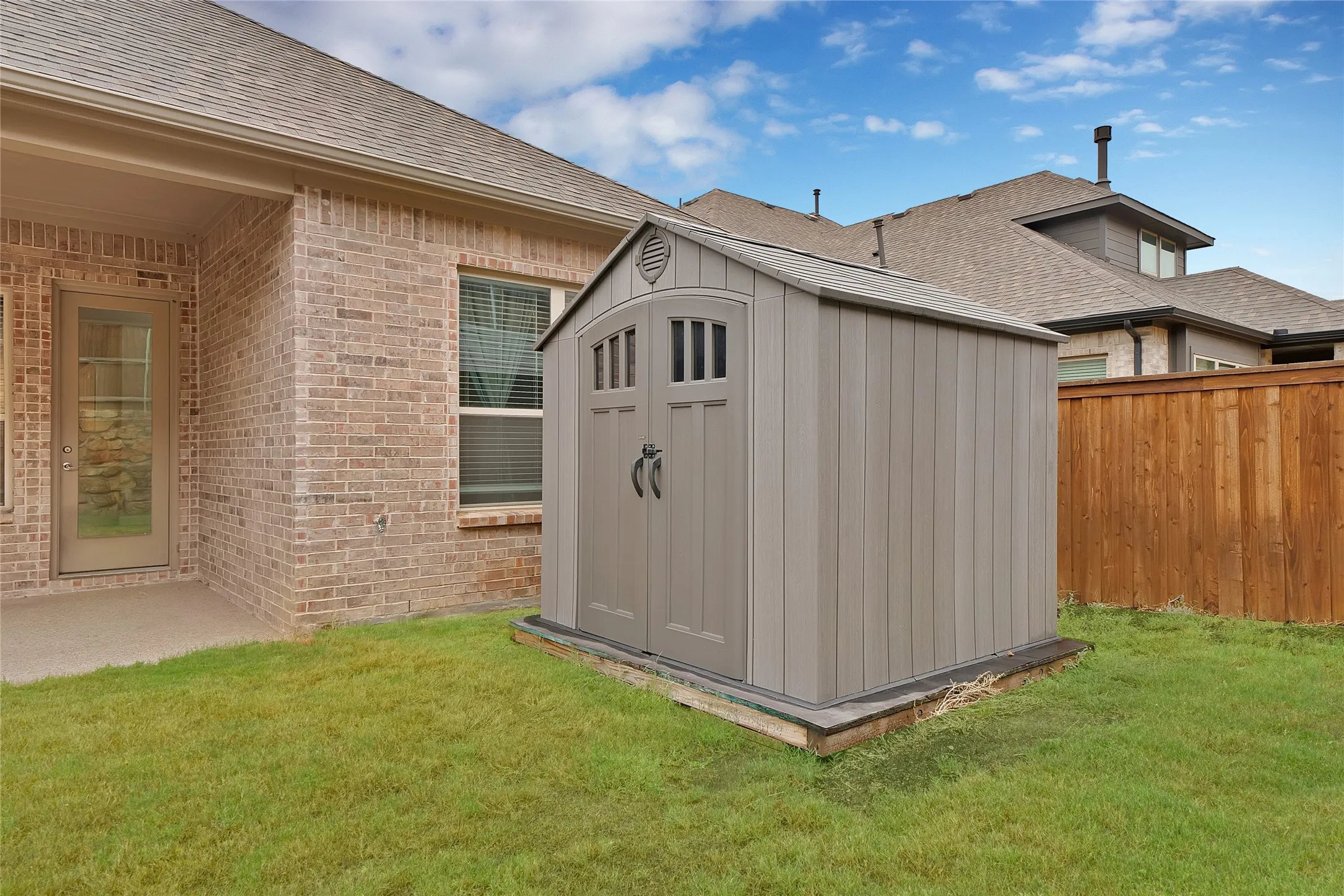Single Family Residence For Sale in Denton County , 3508 Ithaca Street, Corinth, Texas 76208, 4 Bedroom, 3 Bathroom, 3 Garage spaces, 2,499 Sqft, built in 2023, mls#21402160, Real Estate Agent in Corinth, Homes For Sale in Denton county, Homes For Sale in Corinth, Realtor in Corinth Texas, Real Estate Brokerage Independent Realty Texas, Luminita Cordes Realtor