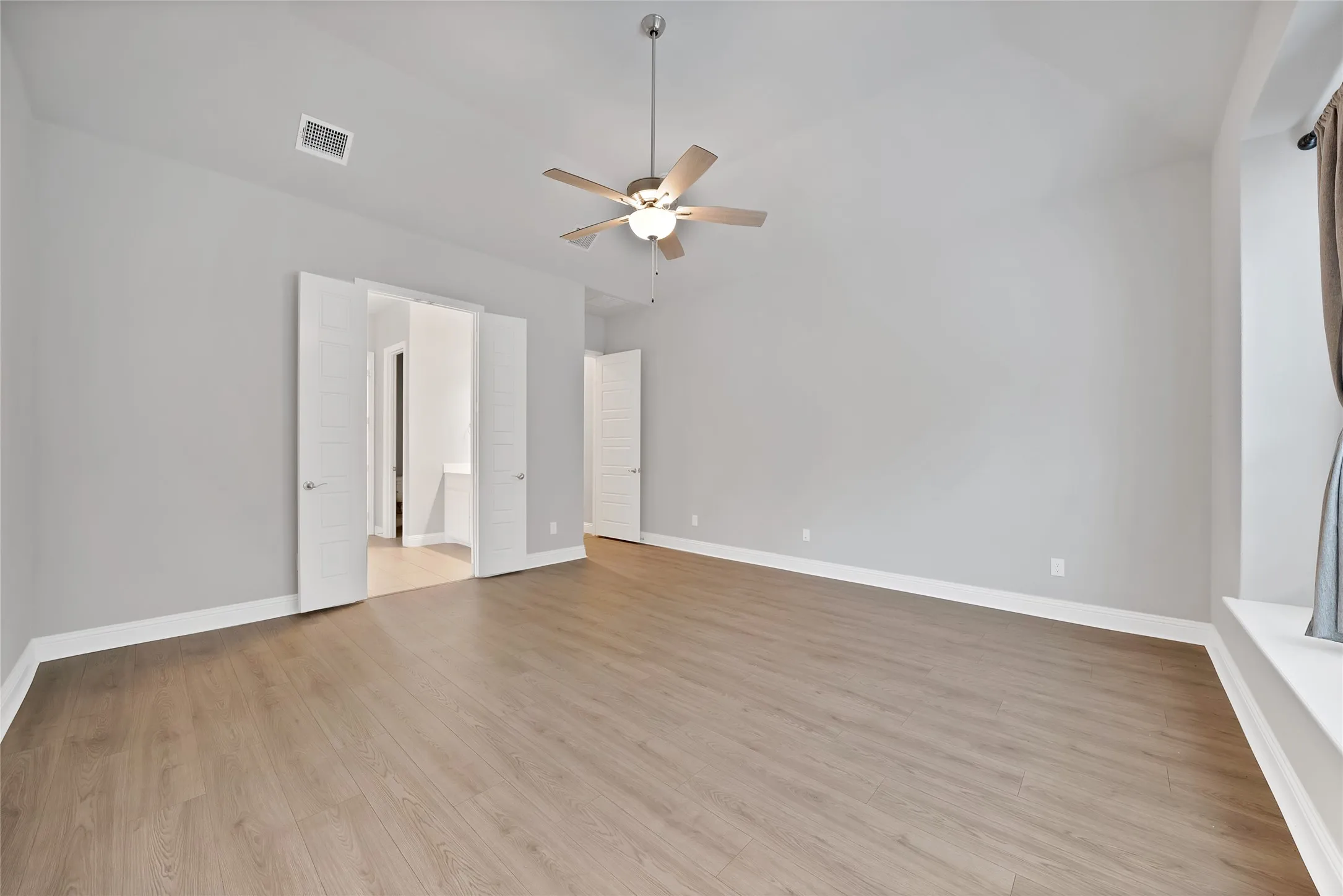 Single Family Residence For Sale in Denton County , 3508 Ithaca Street, Corinth, Texas 76208, 4 Bedroom, 3 Bathroom, 3 Garage spaces, 2,499 Sqft, built in 2023, mls#21402160, Real Estate Agent in Corinth, Homes For Sale in Denton county, Homes For Sale in Corinth, Realtor in Corinth Texas, Real Estate Brokerage Independent Realty Texas, Luminita Cordes Realtor