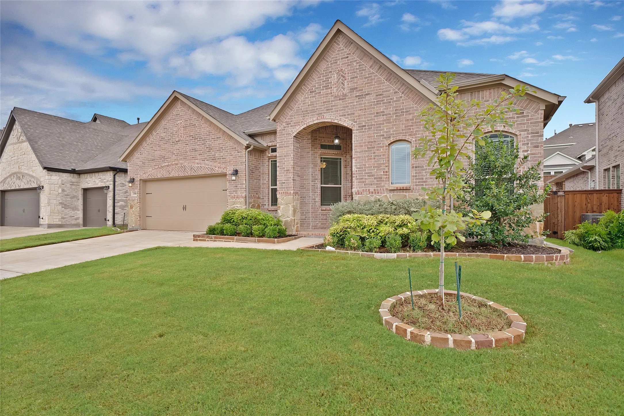 Single Family Residence For Sale in Denton County , 3508 Ithaca Street, Corinth, Texas 76208, 4 Bedroom, 3 Bathroom, 3 Garage spaces, 2,499 Sqft, built in 2023, mls#21402160, Real Estate Agent in Corinth, Homes For Sale in Denton county, Homes For Sale in Corinth, Realtor in Corinth Texas, Real Estate Brokerage Independent Realty Texas, Luminita Cordes Realtor
